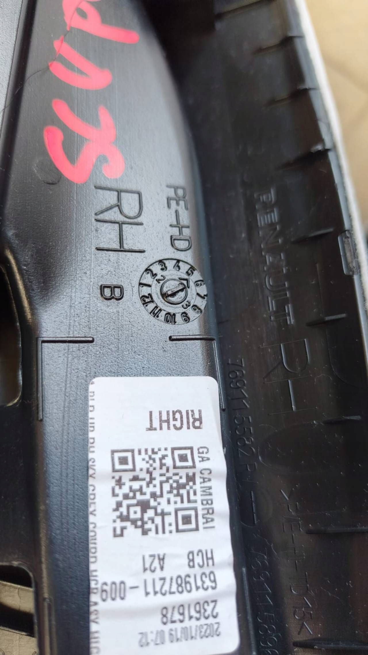 cover slupka A front side right Renault Scenic E-Tech V 769115562R