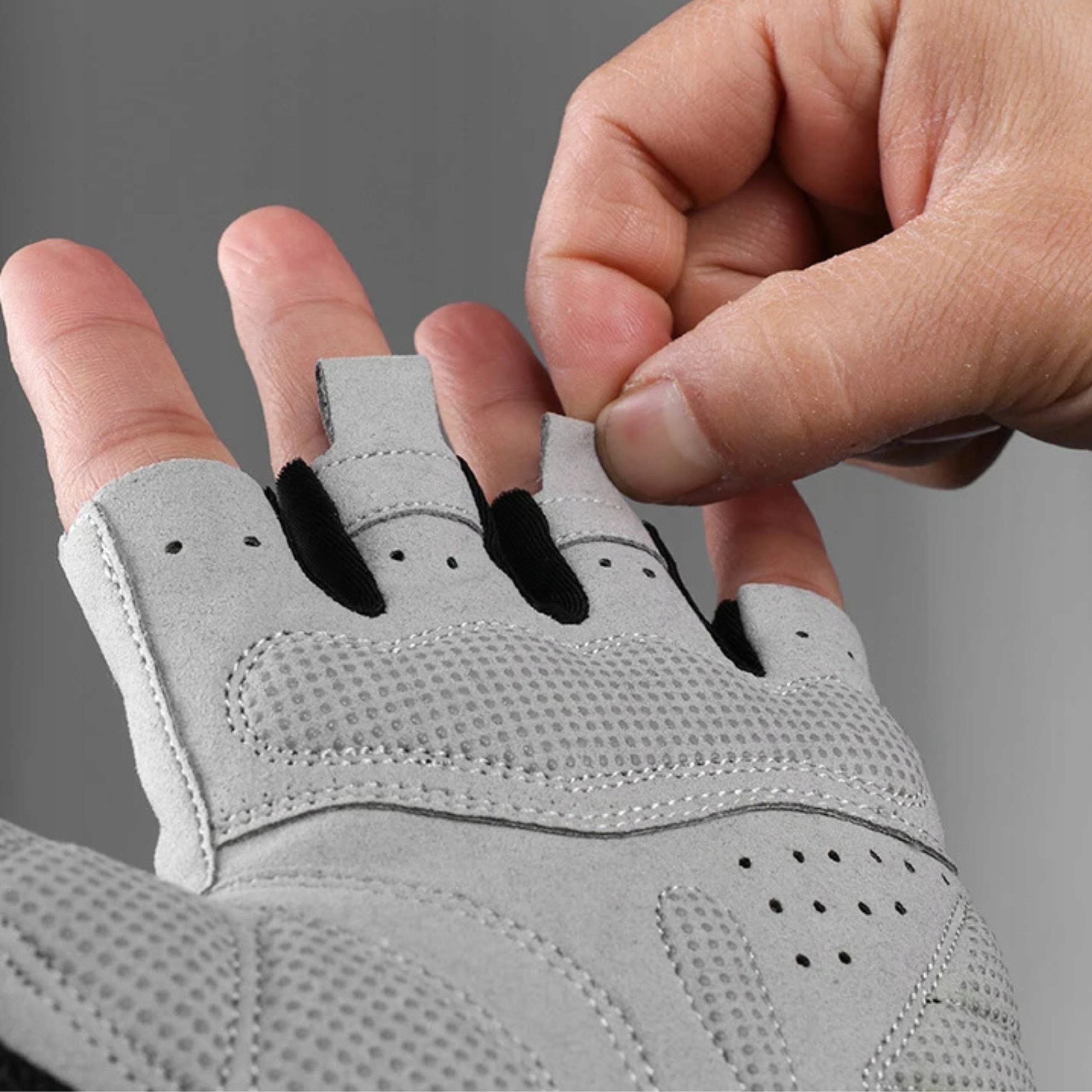 RĘKAWICZKI ROWEROWE BEZ PALCÓW ŻELOWE RĘKAWICE NA ROWER KRÓTKIE ROCKBROS M Rozmiar M