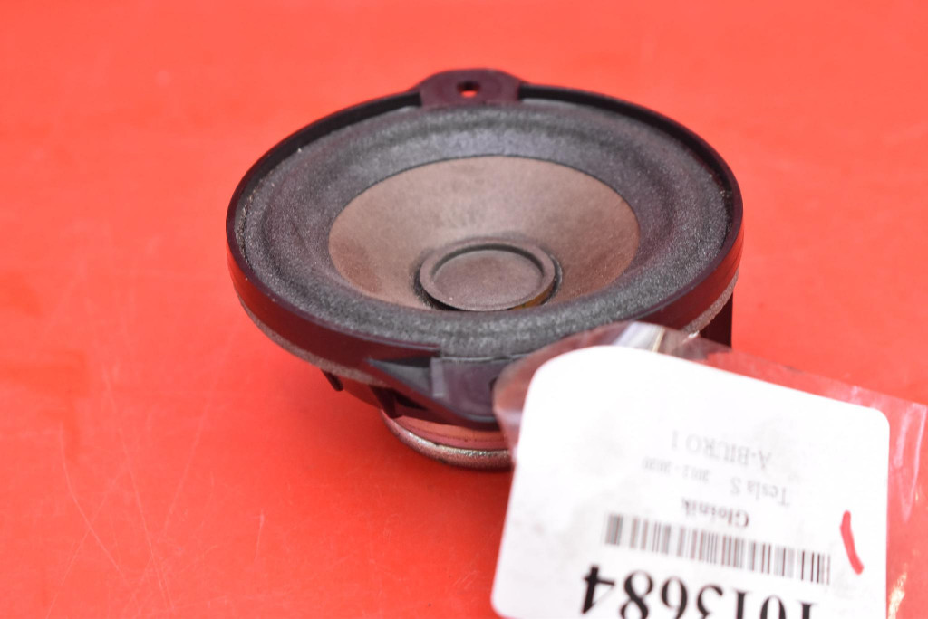 speaker 1004833-01-A TESLA MODEL S 12-20