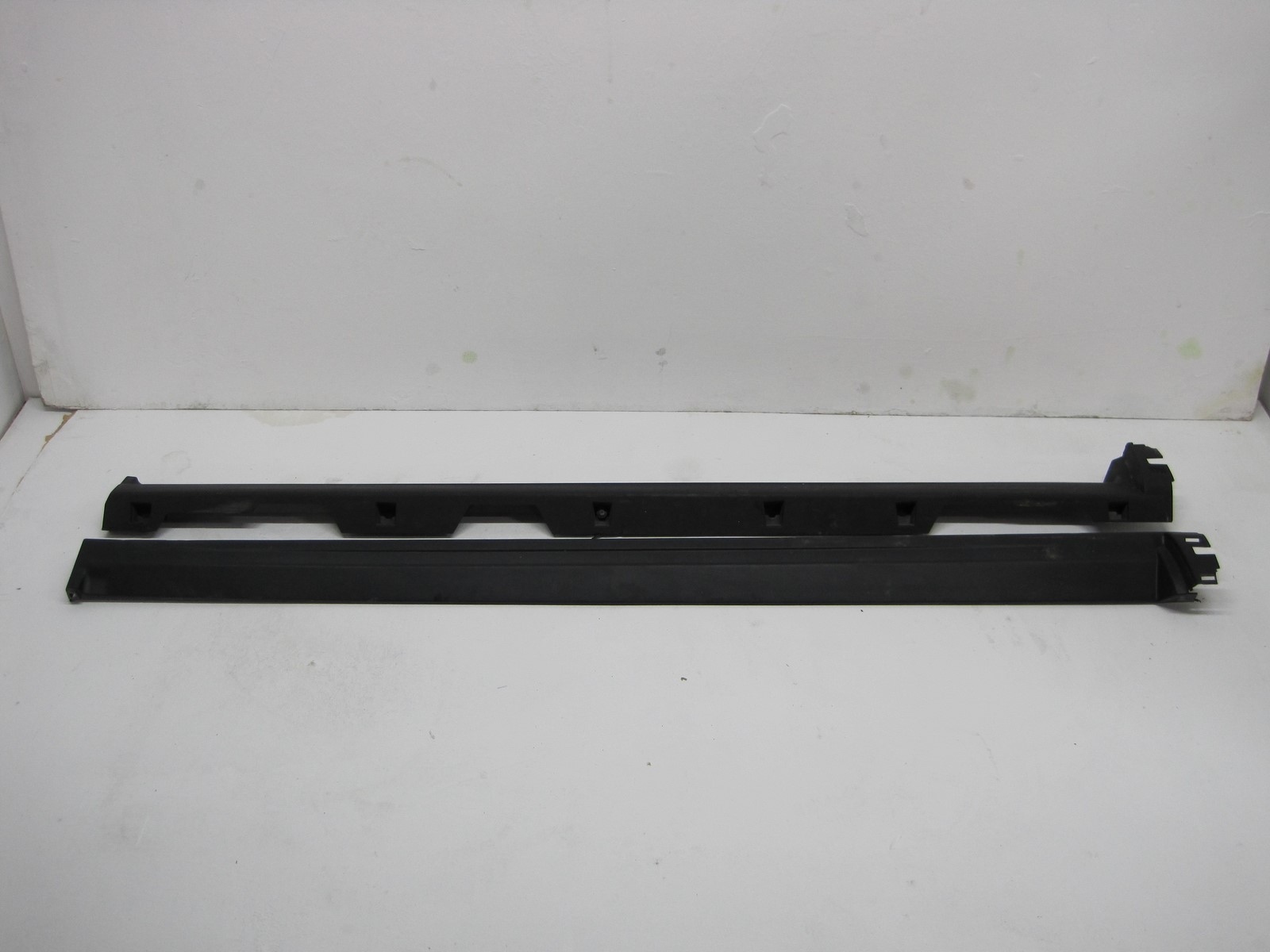 cap threshold LAND ROVER DISCOVERY SPORT