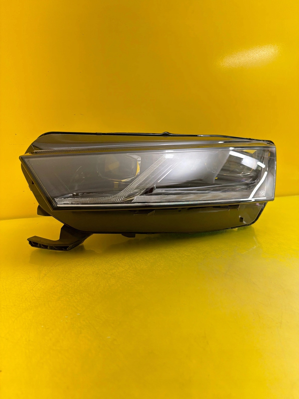 light left Skoda Octavia IV 4 Full Led 5E4 2020- 5E4941015A
