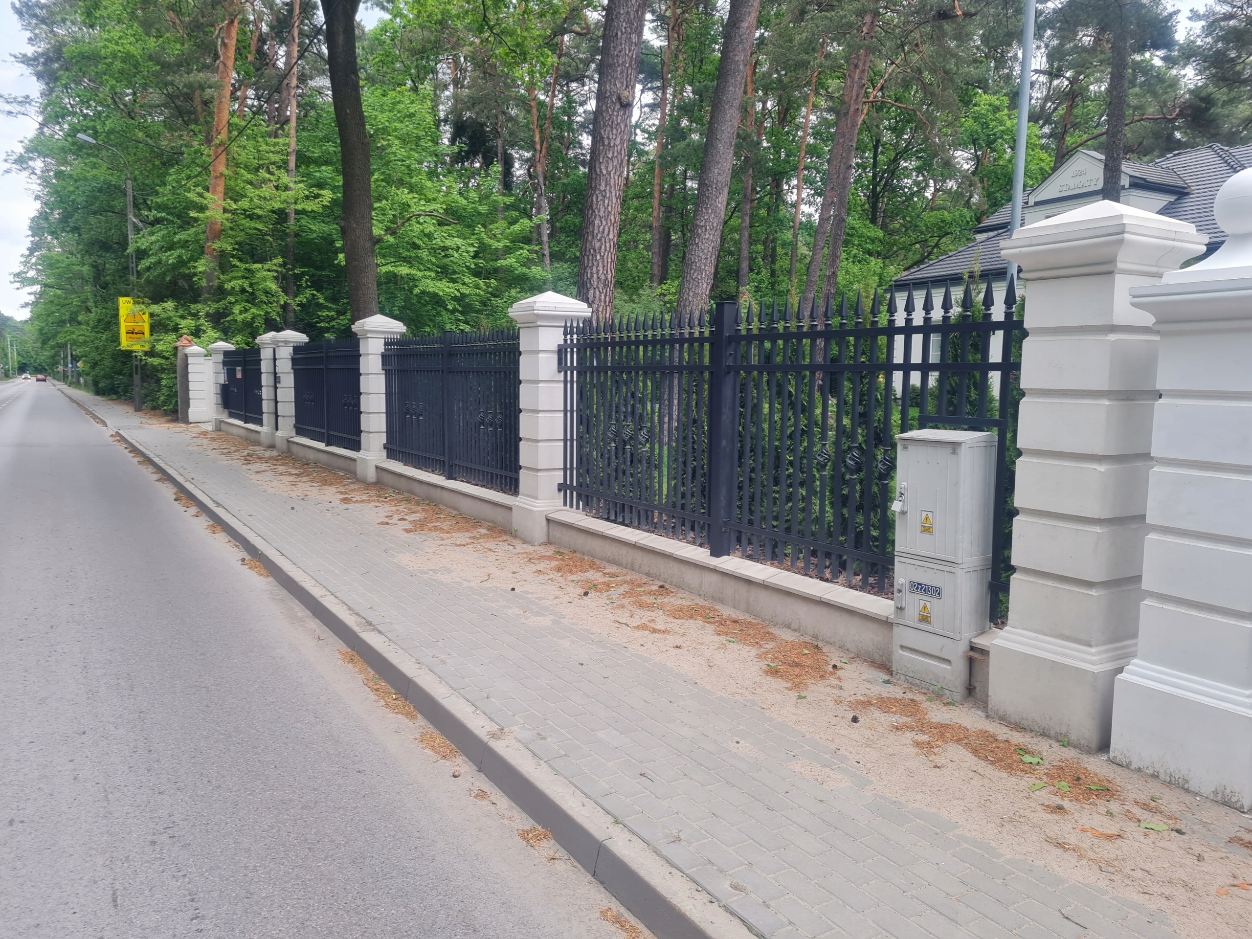 OGRODZENIA DWORKOWE,słupy,STYLOWE ,BETONOWE Szerokość elementu 40 cm