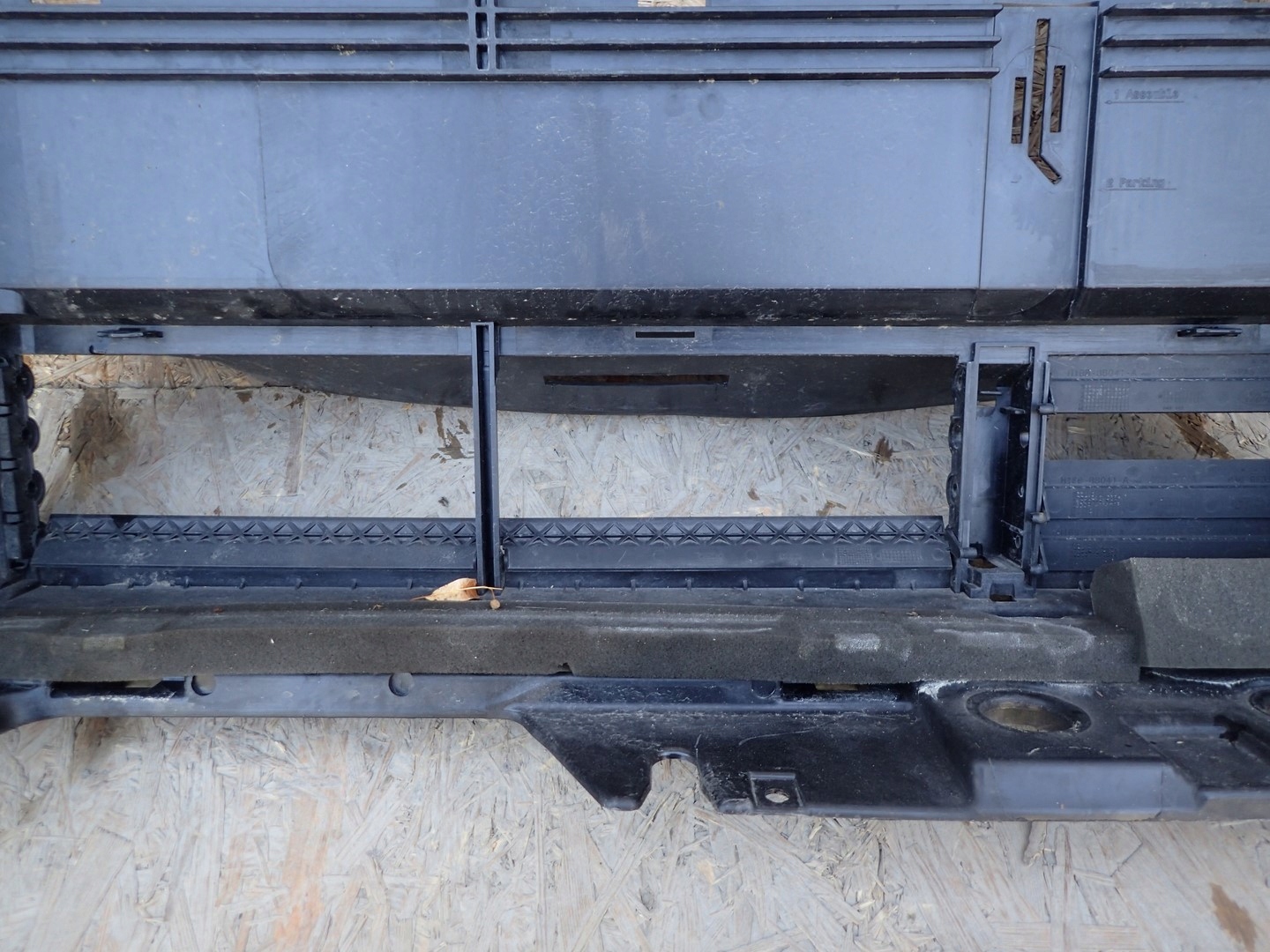 support panel for radiators pillar iron FORD FIESTA MK8