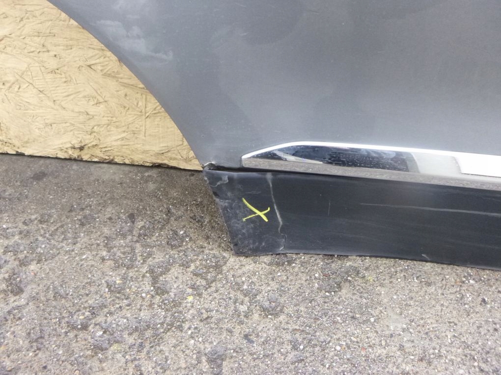 SUZUKI SX4 S CROSS door right rear.