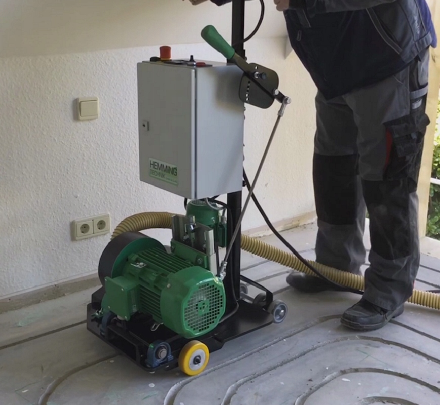 FREZARKA AUTOMATYCZNA DO ROWKÓW HEMMING HE-120 400 Zasilanie sieciowe