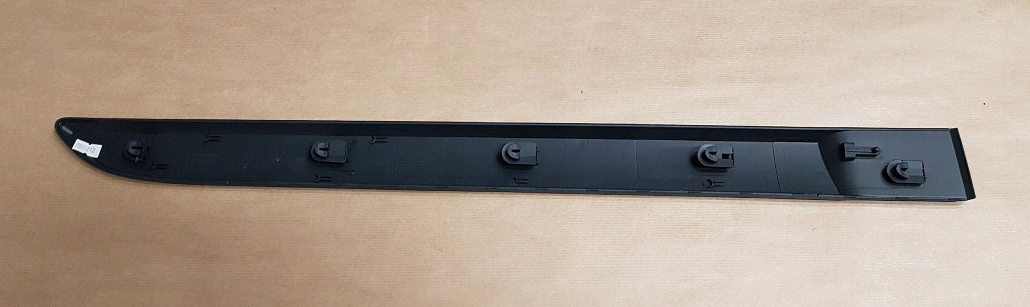 молдинг двери левый зад renault MEGANE 2 7701477638 оригинал