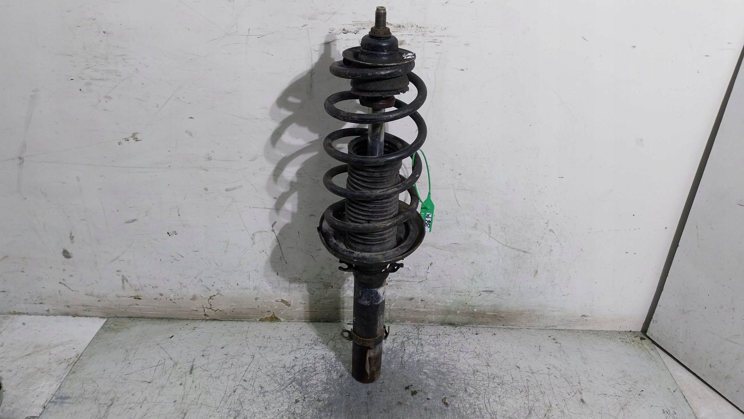shock absorber left front 1J0413031AG SEAT LEON and GOLF IV OCTAVIA and A3 1,9TDI