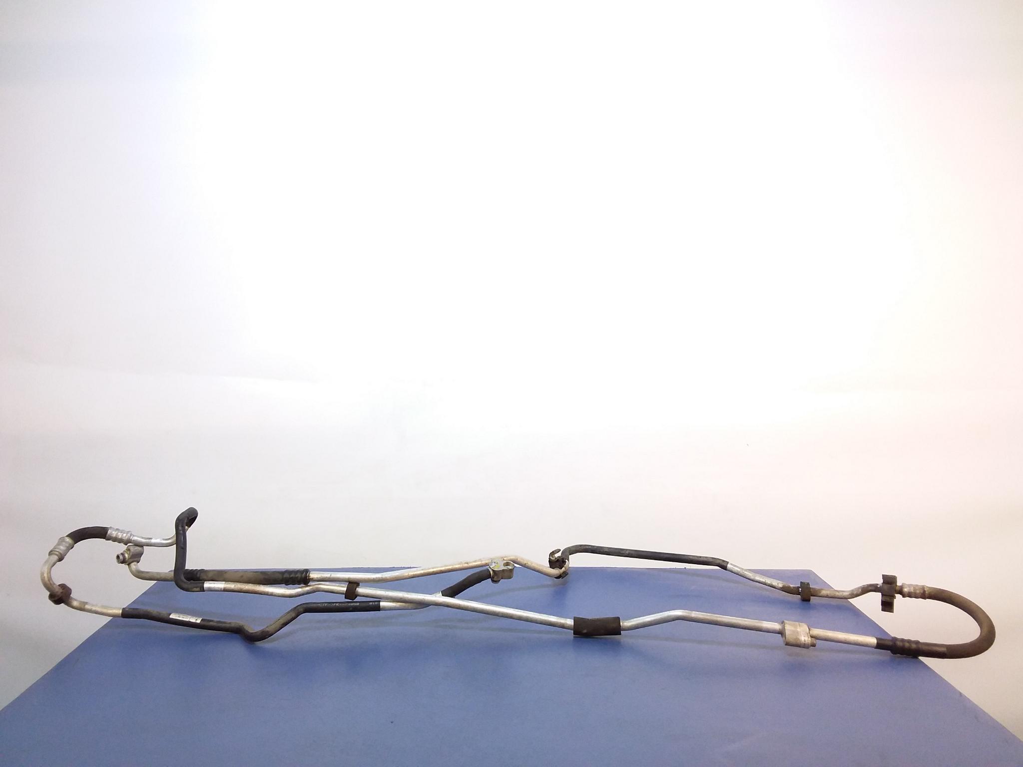 AUDI Q7 4l кабель трубка кондиціонера 7L8820886