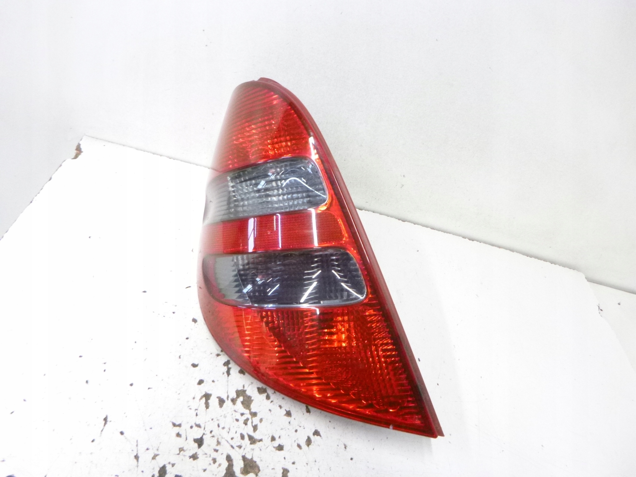 light rear left Mercedes W169 2007r. 1698200964L