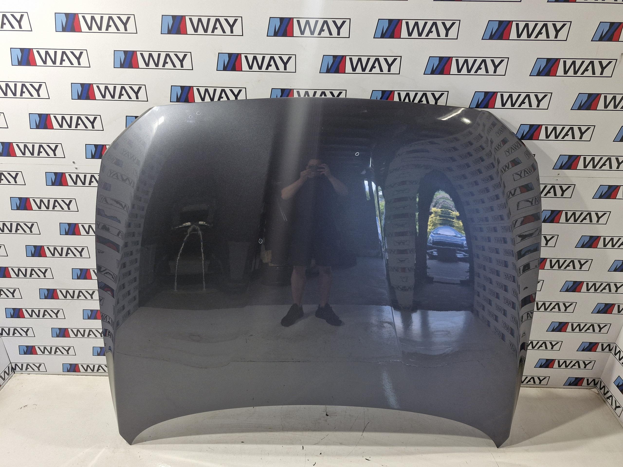 BMW F20 bonnet cover front B39