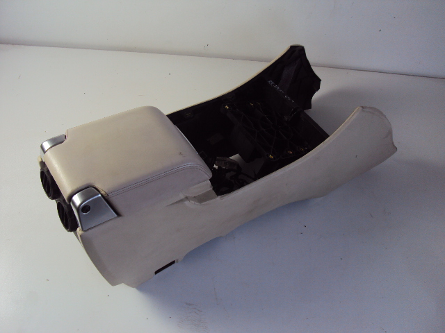 PODŁOKIETNIK LODÓWKA RANGE ROVER SPORT L320 2007 R