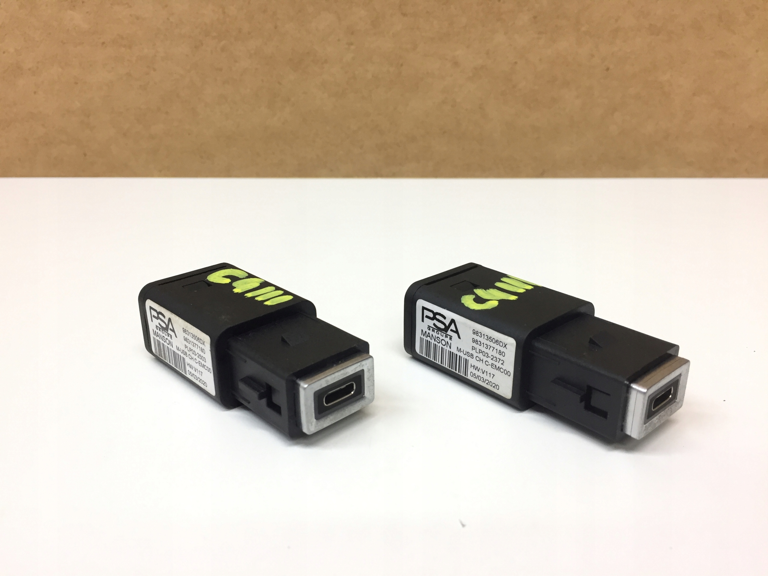 CITROEN C4 III GNIAZDO PORT USB