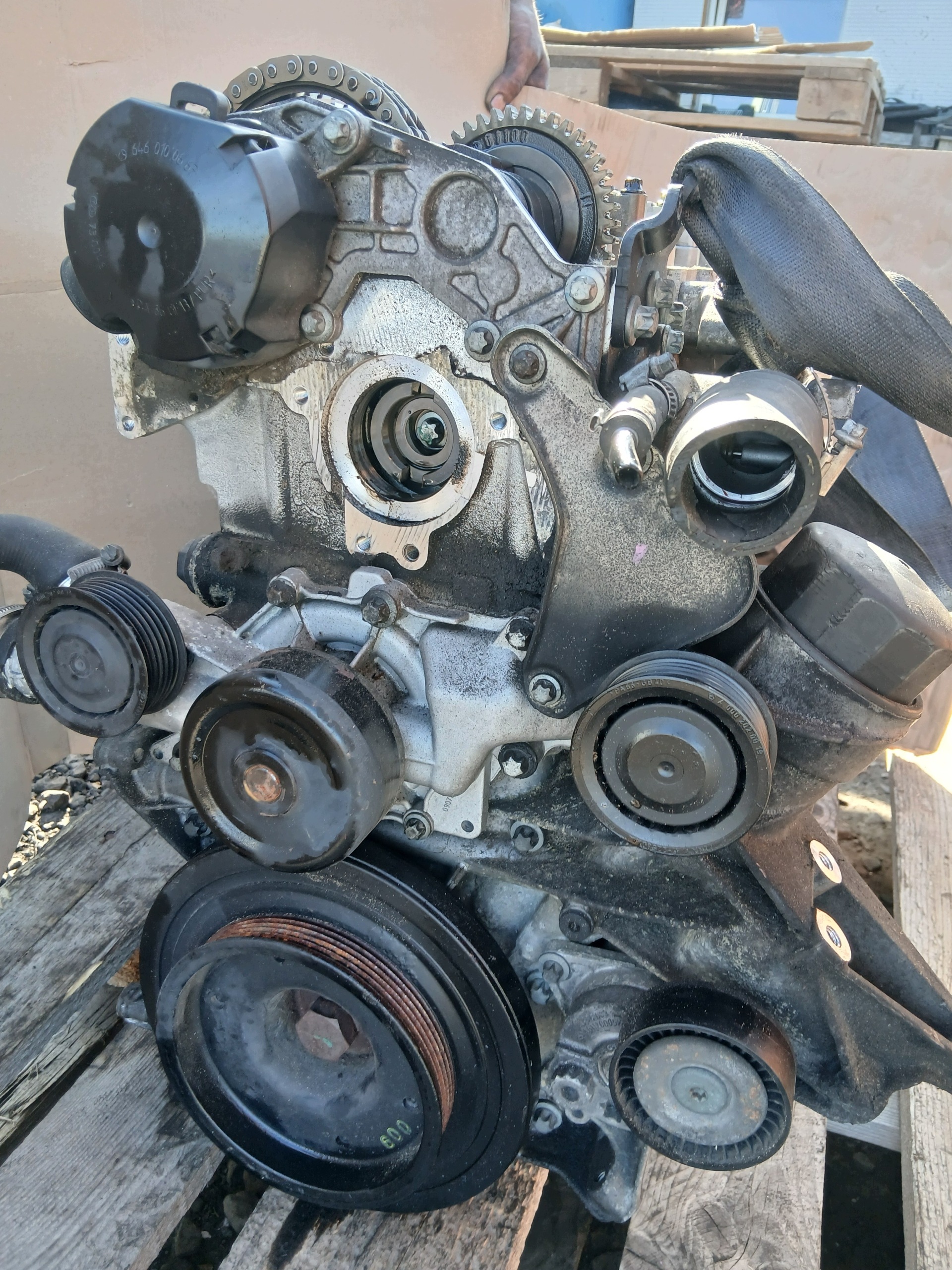 MERCEDES E W211 2.7 CDI 2006 engine 647 186 TYS KM BLOK head.