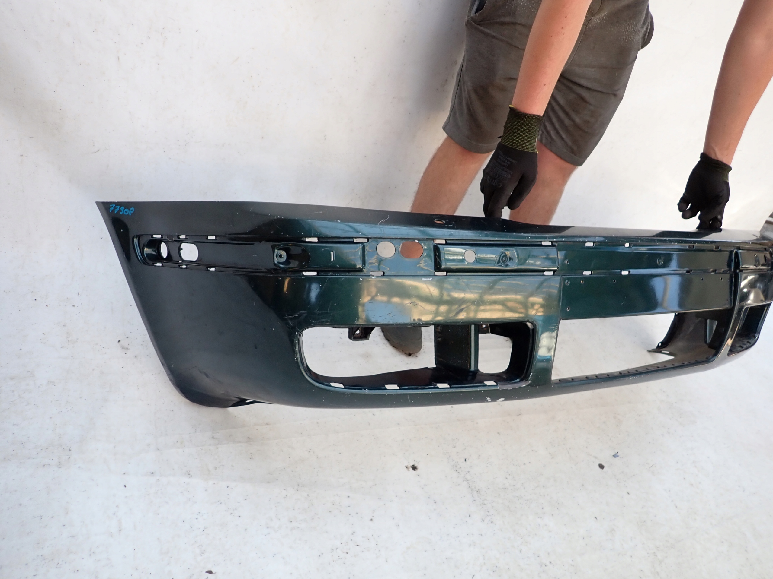 SKODA OCTAVIA and 1U0 bumper front front 1U0807221D