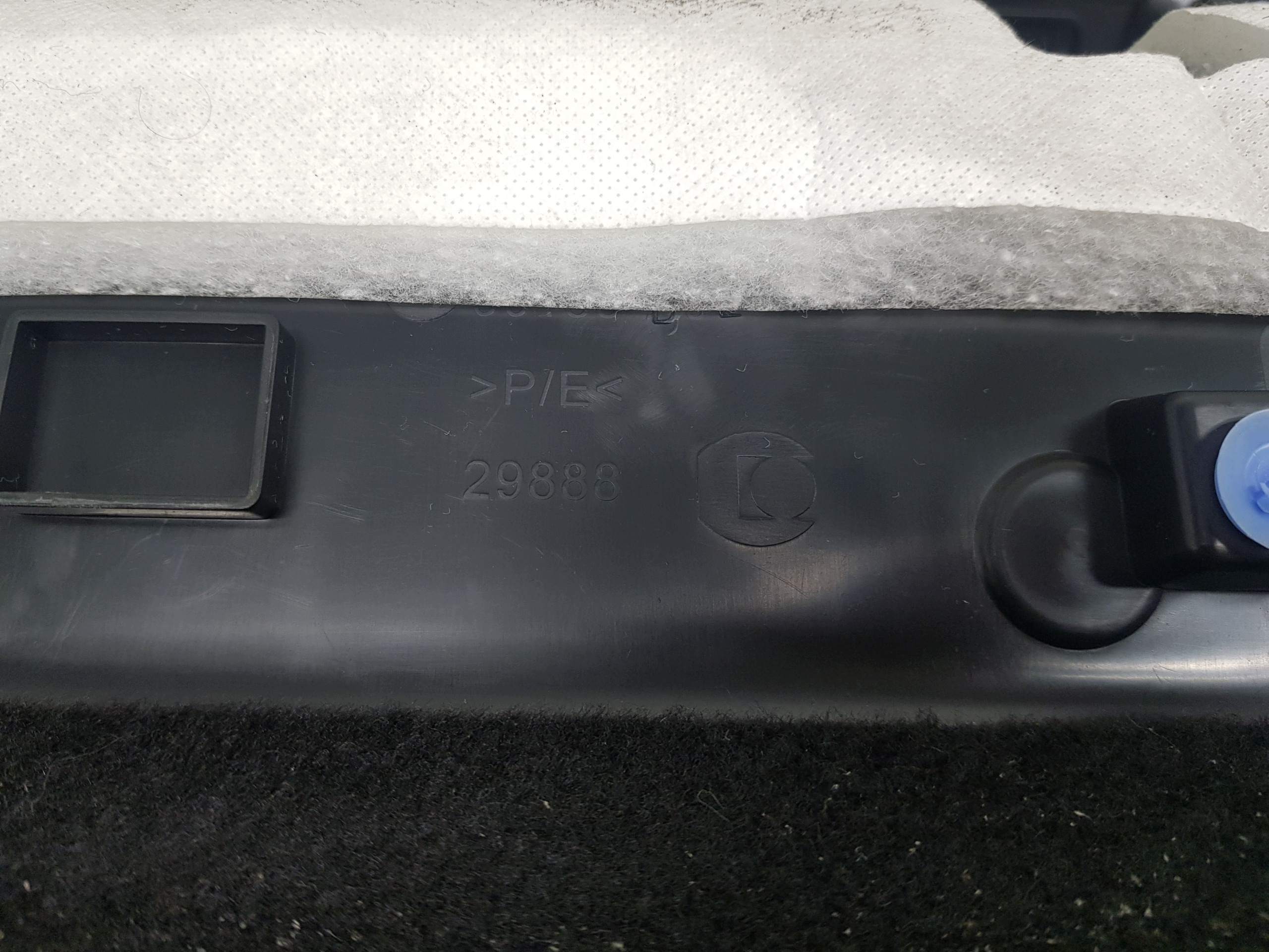 kryt zadního stěny kufru CHROM CITROEN DS-5 2016