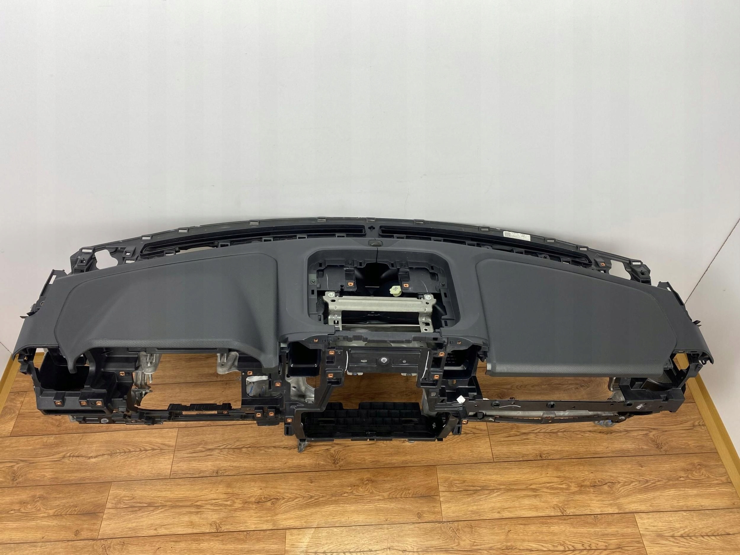 dashboard instrument panel cockpit console Ford F150 2021+ USA
