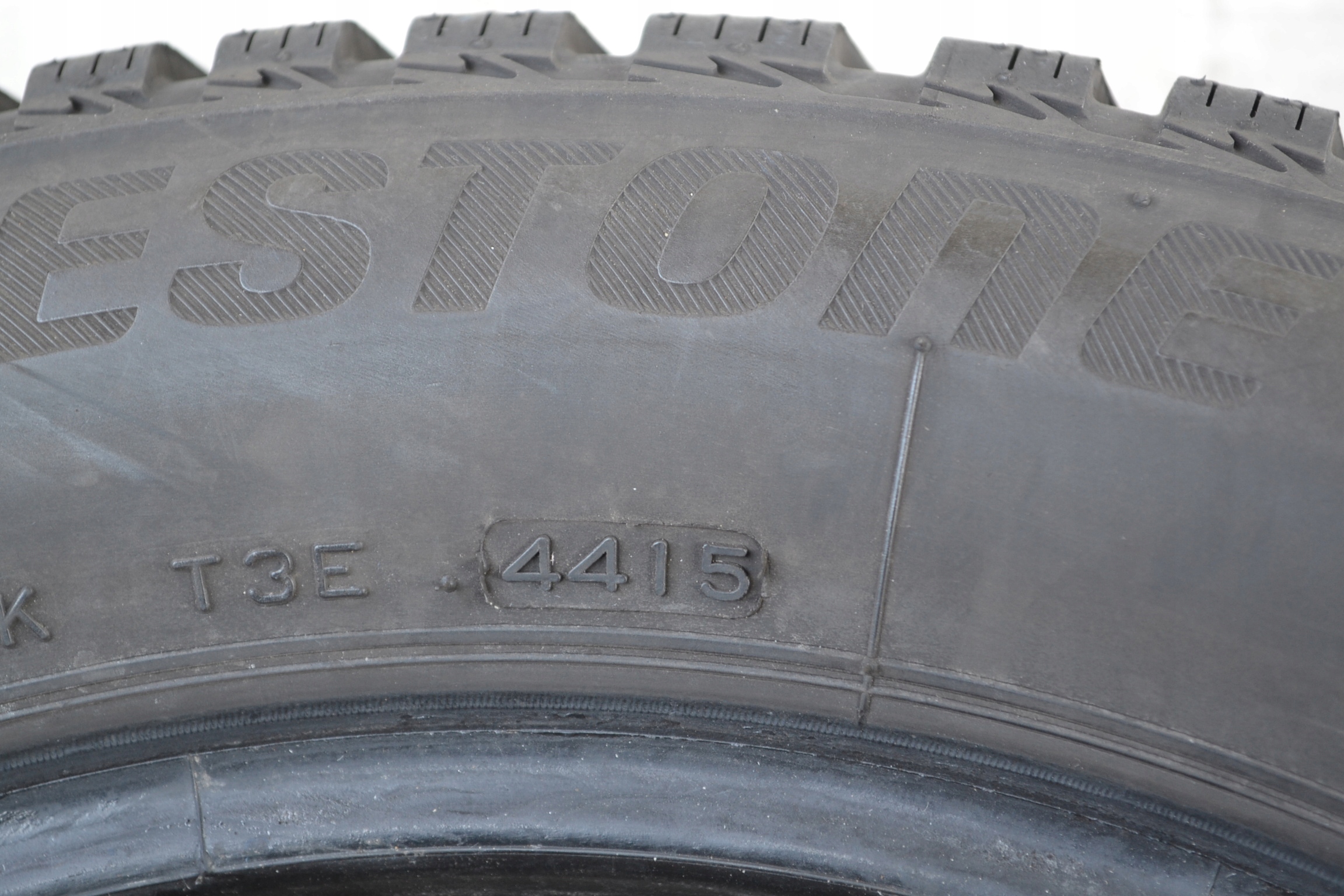 205/55R16 BRIDGESTONE BLIZZAK LM001 x4szt 4560z Marka Bridgestone