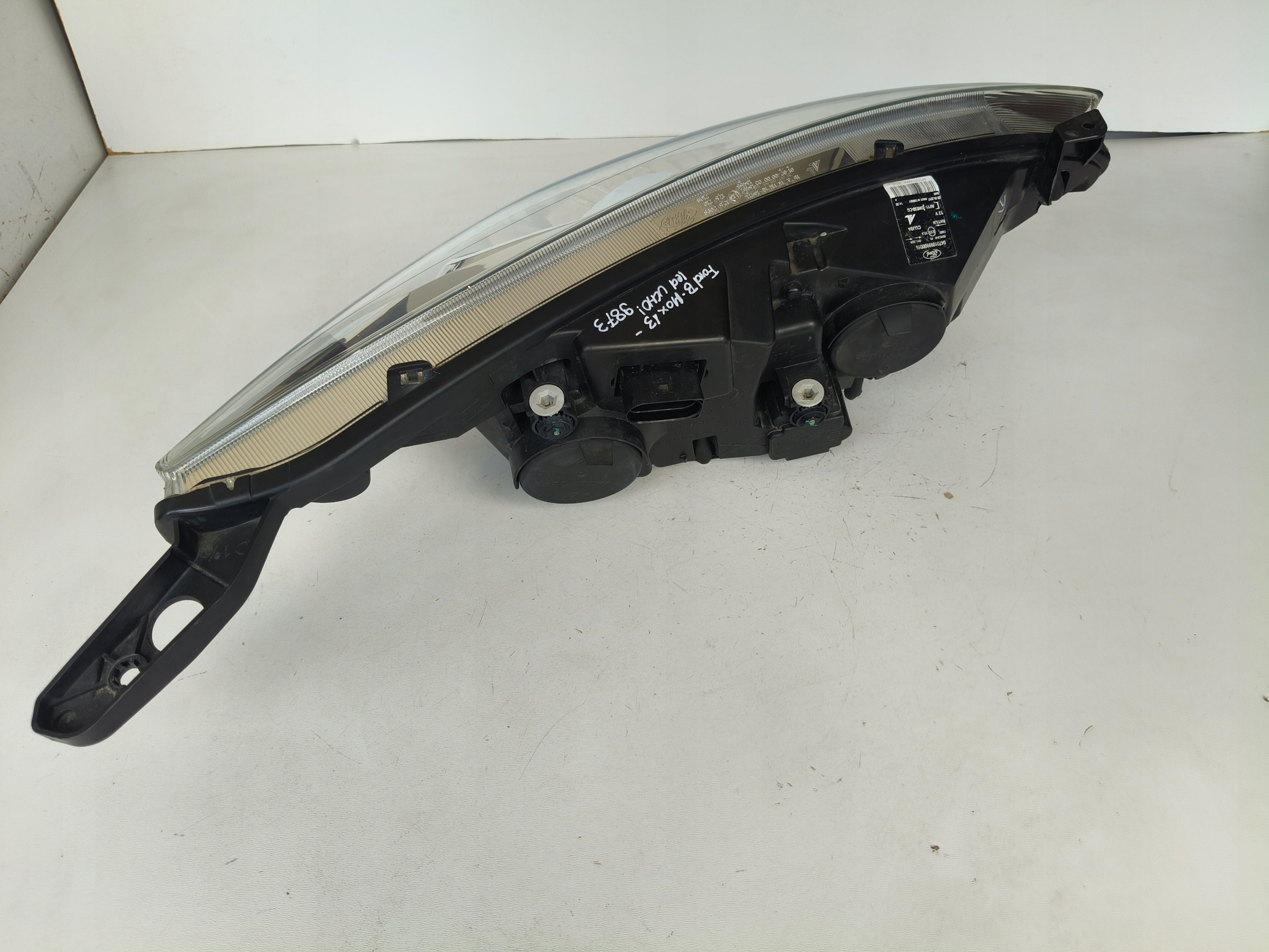 Licht links REFLEKTOR FORD B-MAX 13- LED