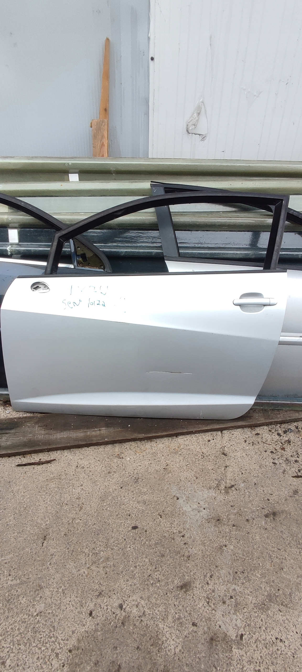 door left front front seat ibiza IV LX7W 3D