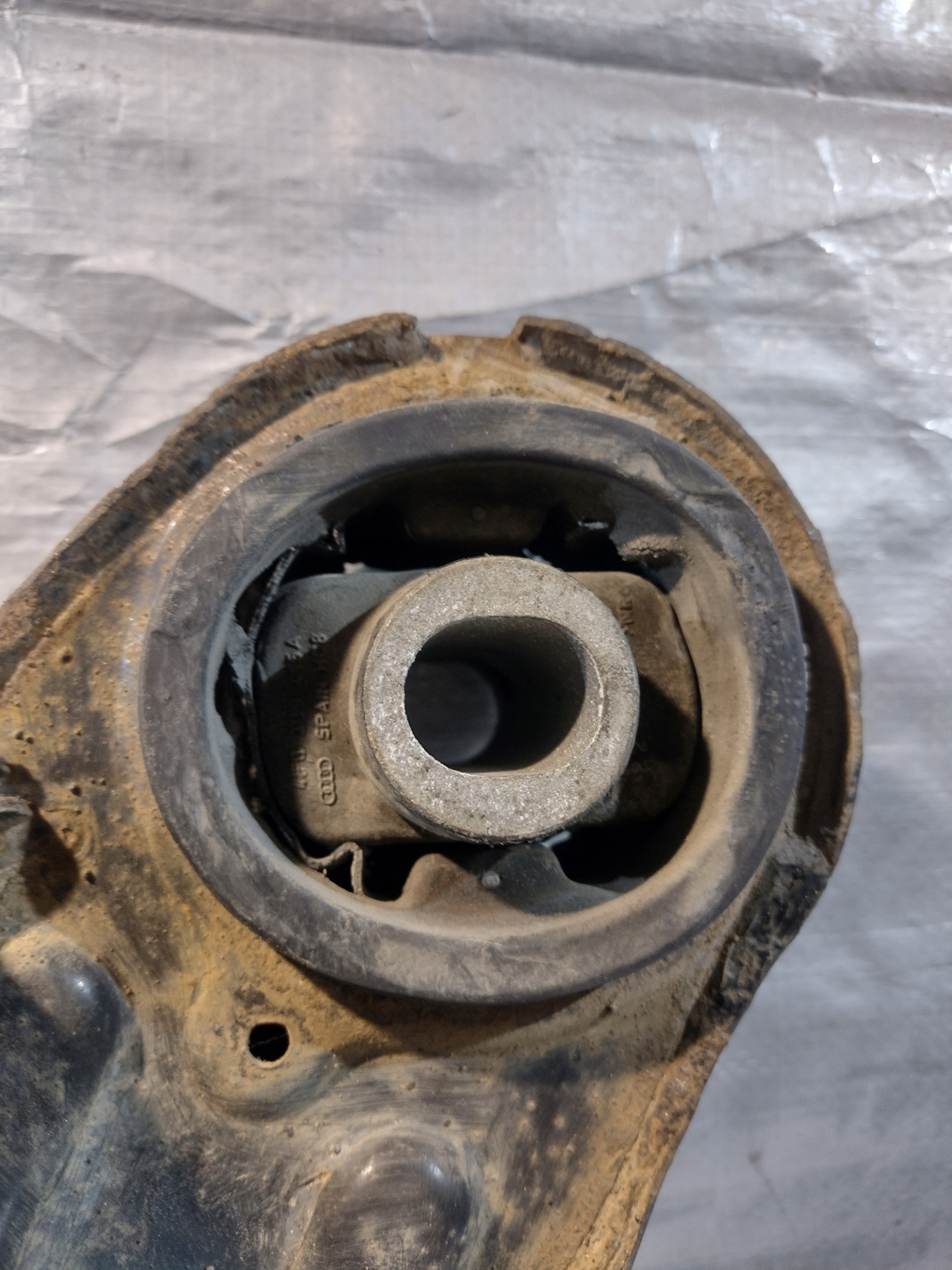 subframe axle beam front Audi A6 C6 2,0TDI