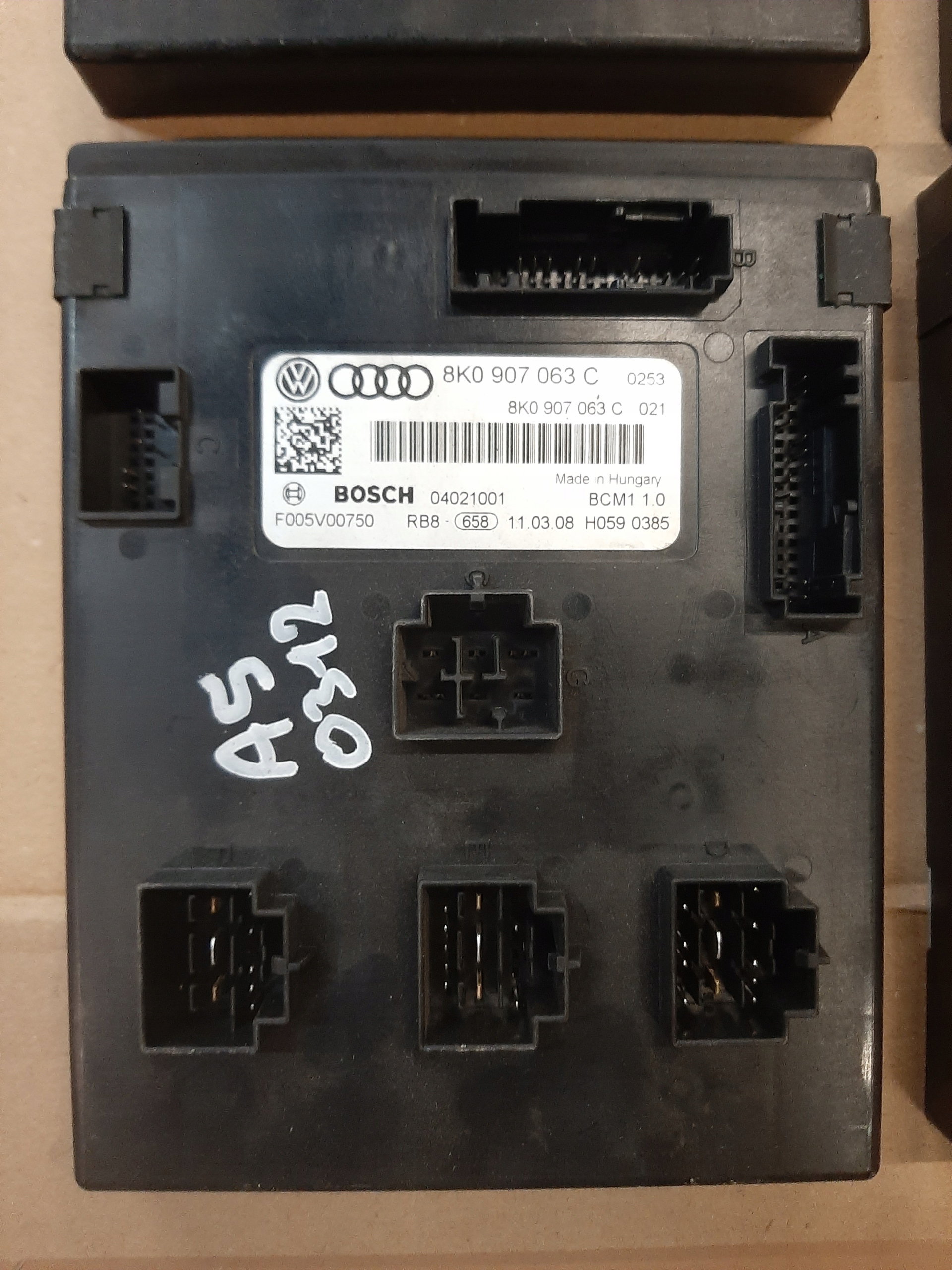 AUDI A4 B8 A5 modul Bedienteil KOMFORTU 8K0907063C