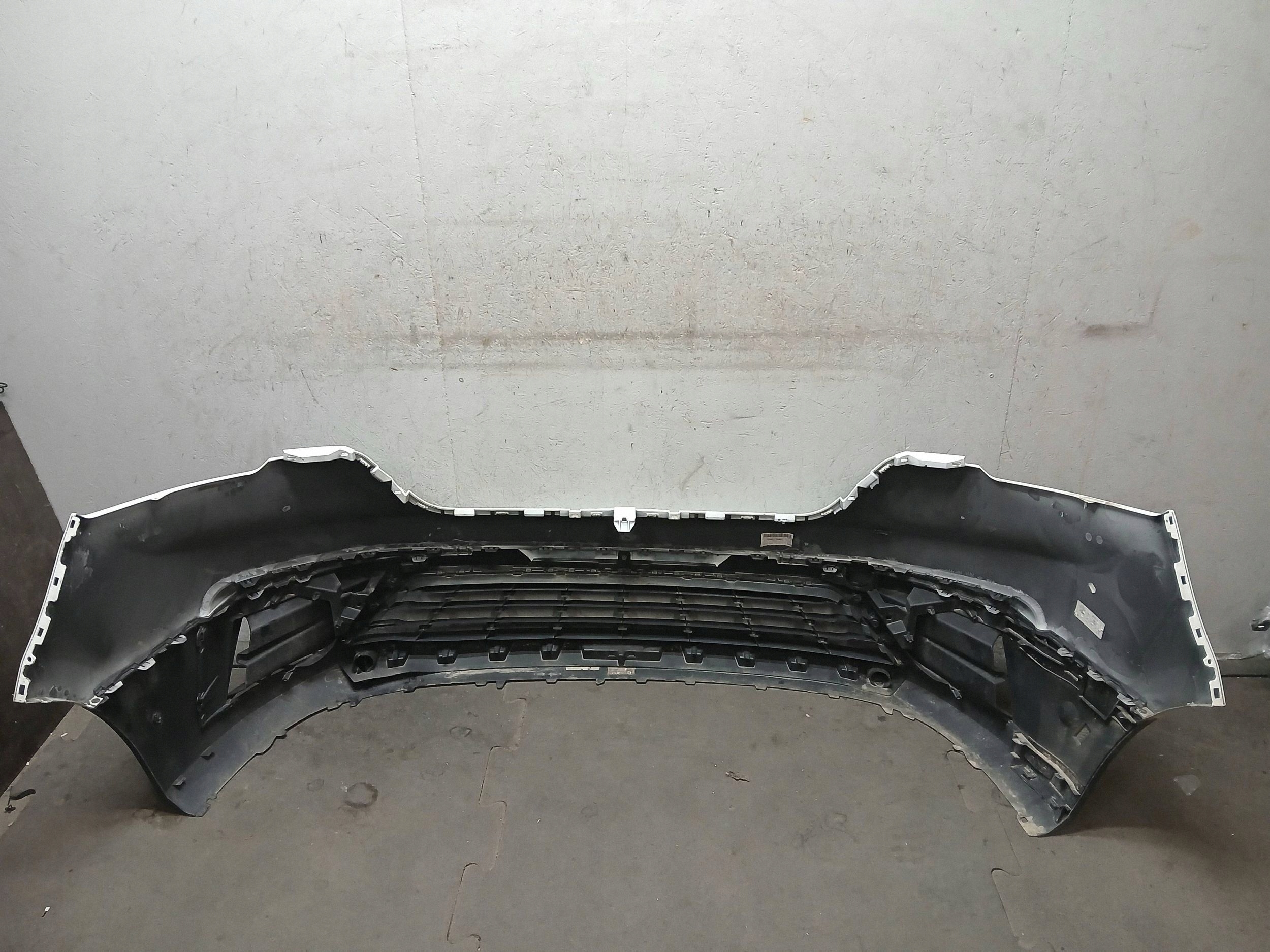bumper front RENAULT TRAFIC III 3 LIFT IV 4 21