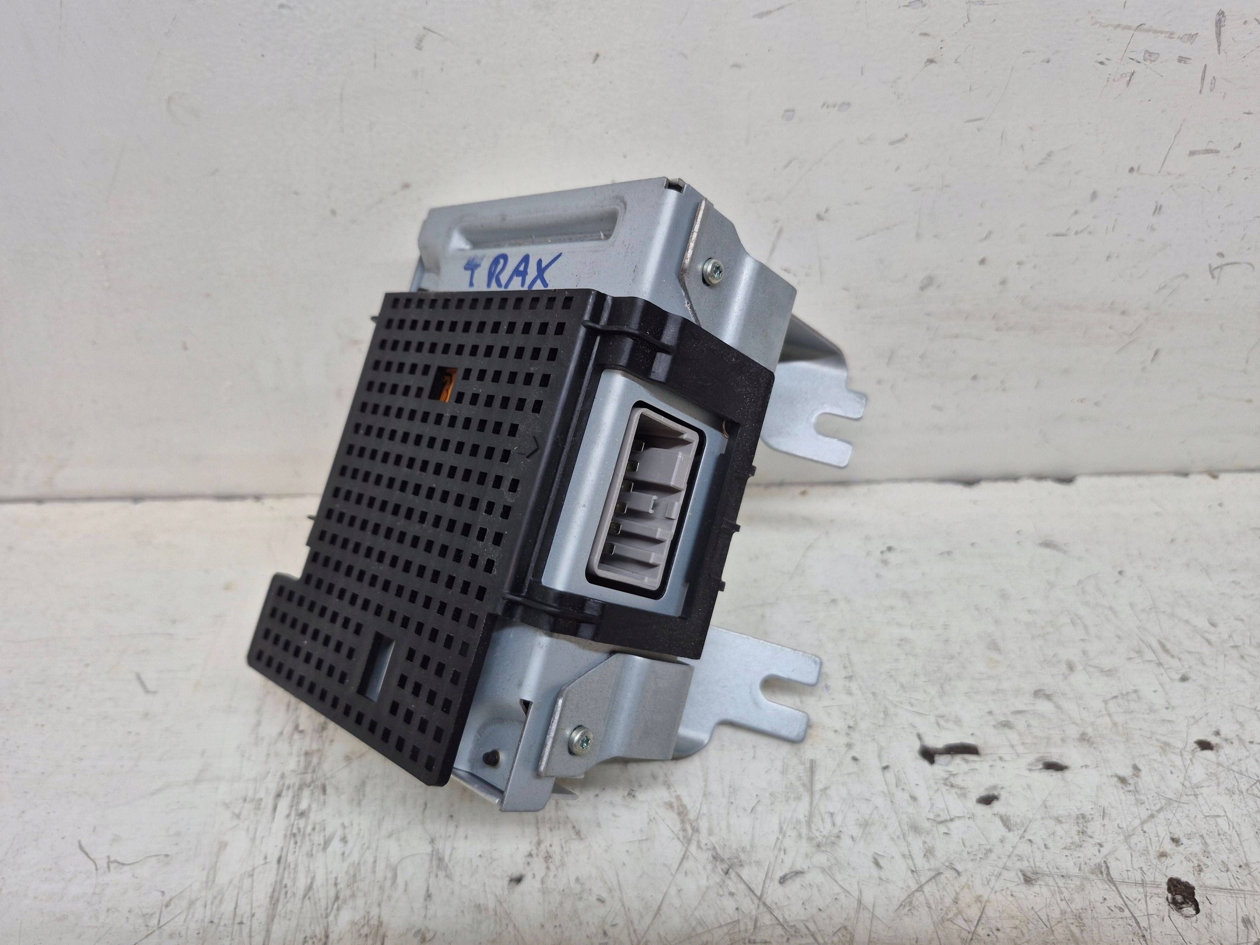 CHEVROLET TRAX OPEL MOKKA module control unit control unit 95907291 2013R