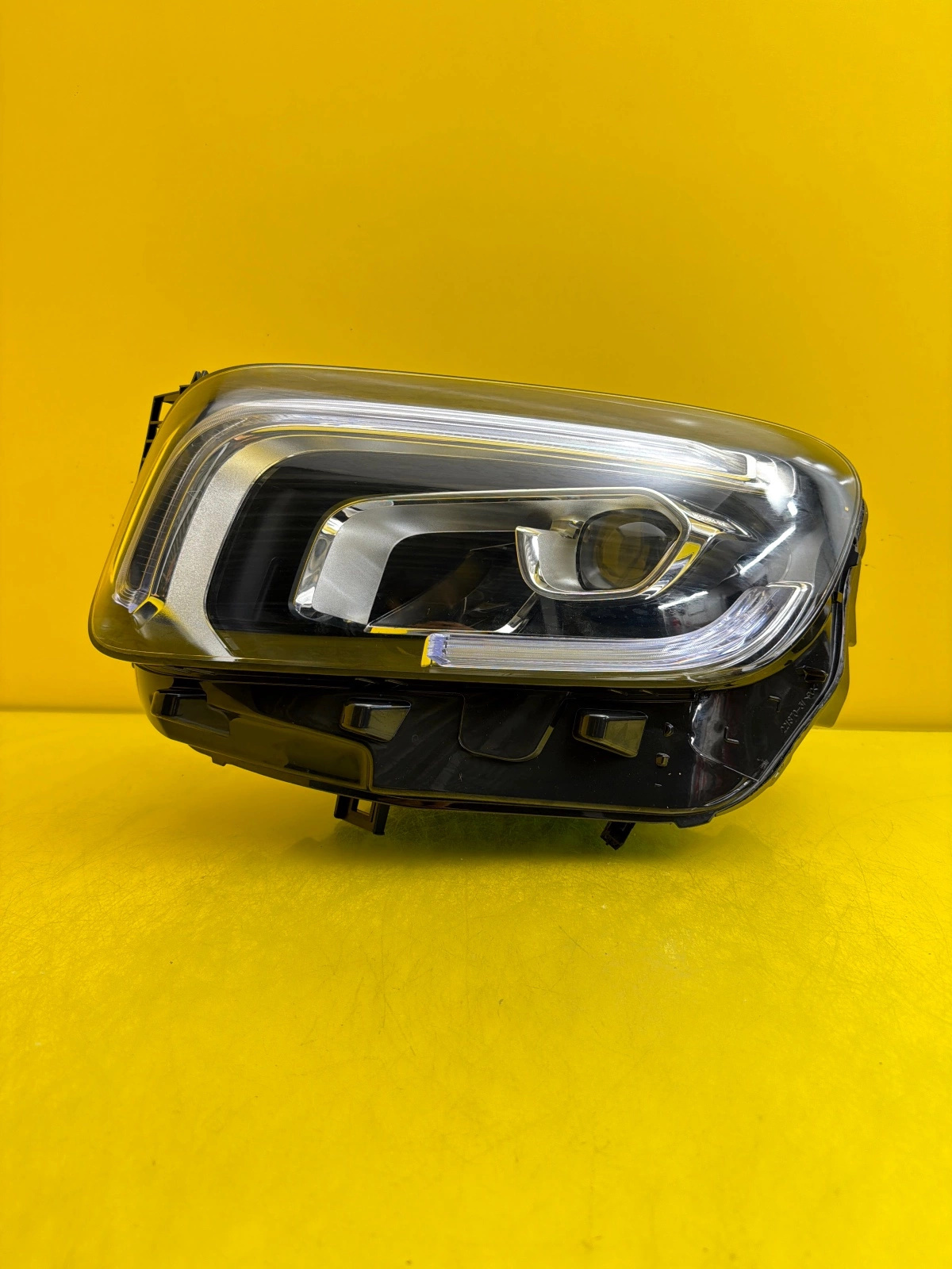 light left Mercedes GLB W247 Full Led A2479063100 2019-2023