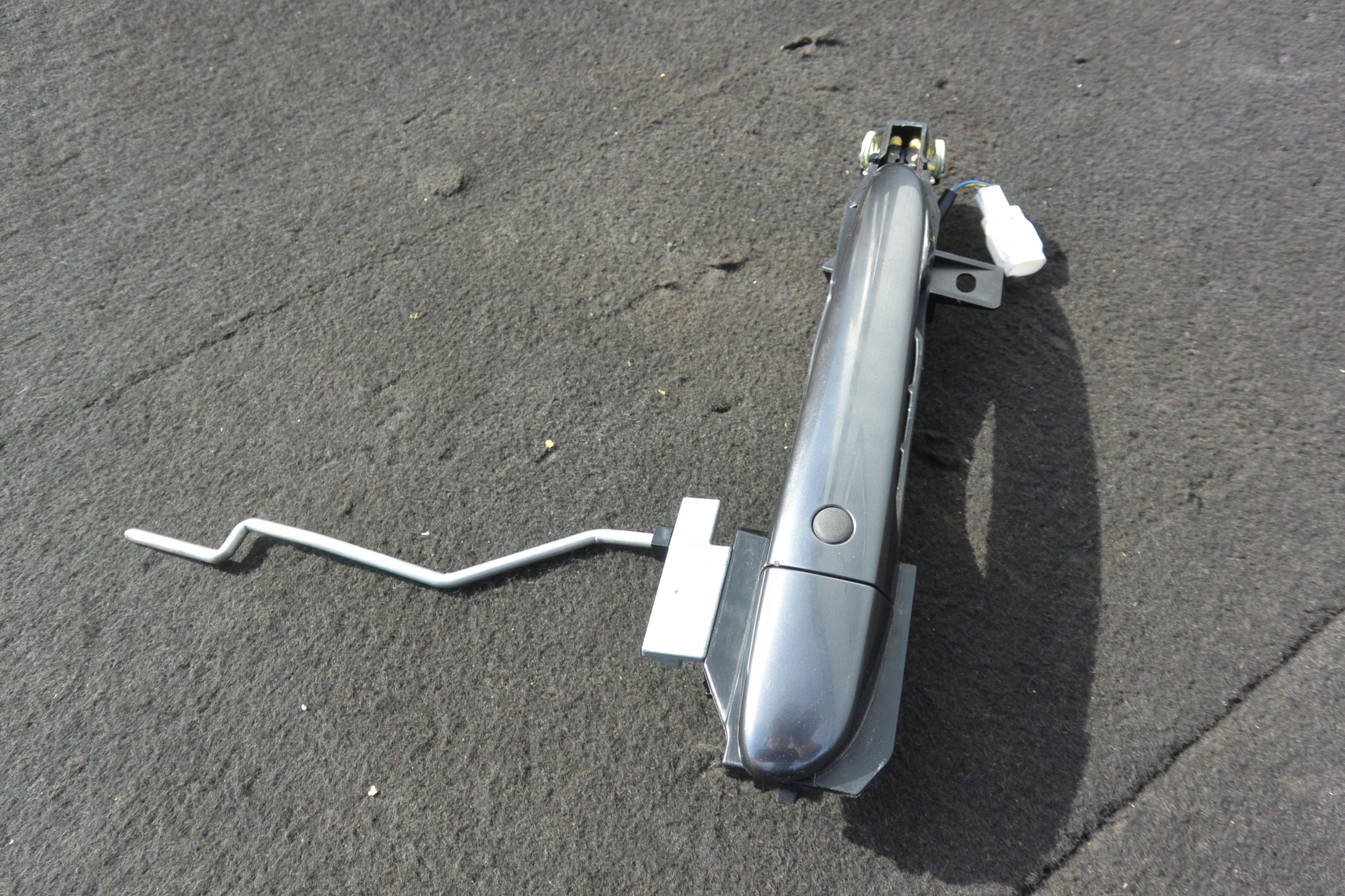 handle door right front KEYLESS GO MAZDA CX9 EU