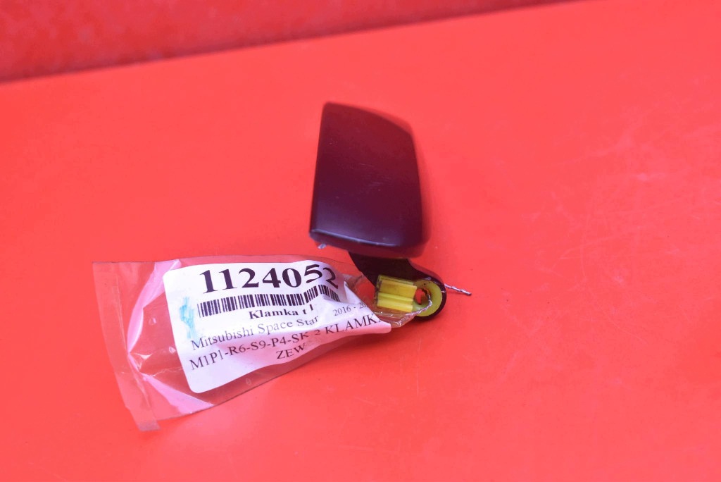 handle left rear part rear black 5716A471 MITSUBISHI SPACE STAR II LIFT 16-21