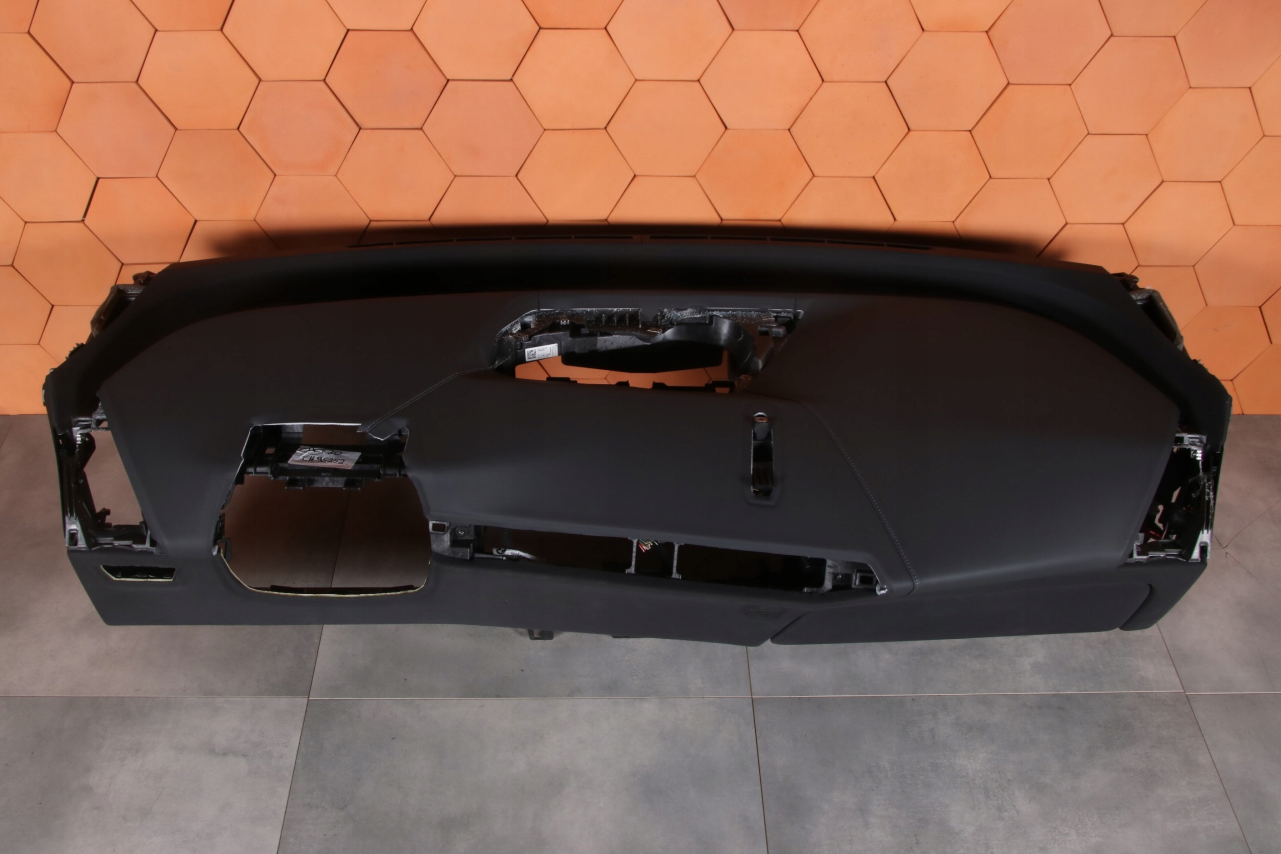 BMW iX I20 originál dashboard instrument panel console leather black HEAD UP