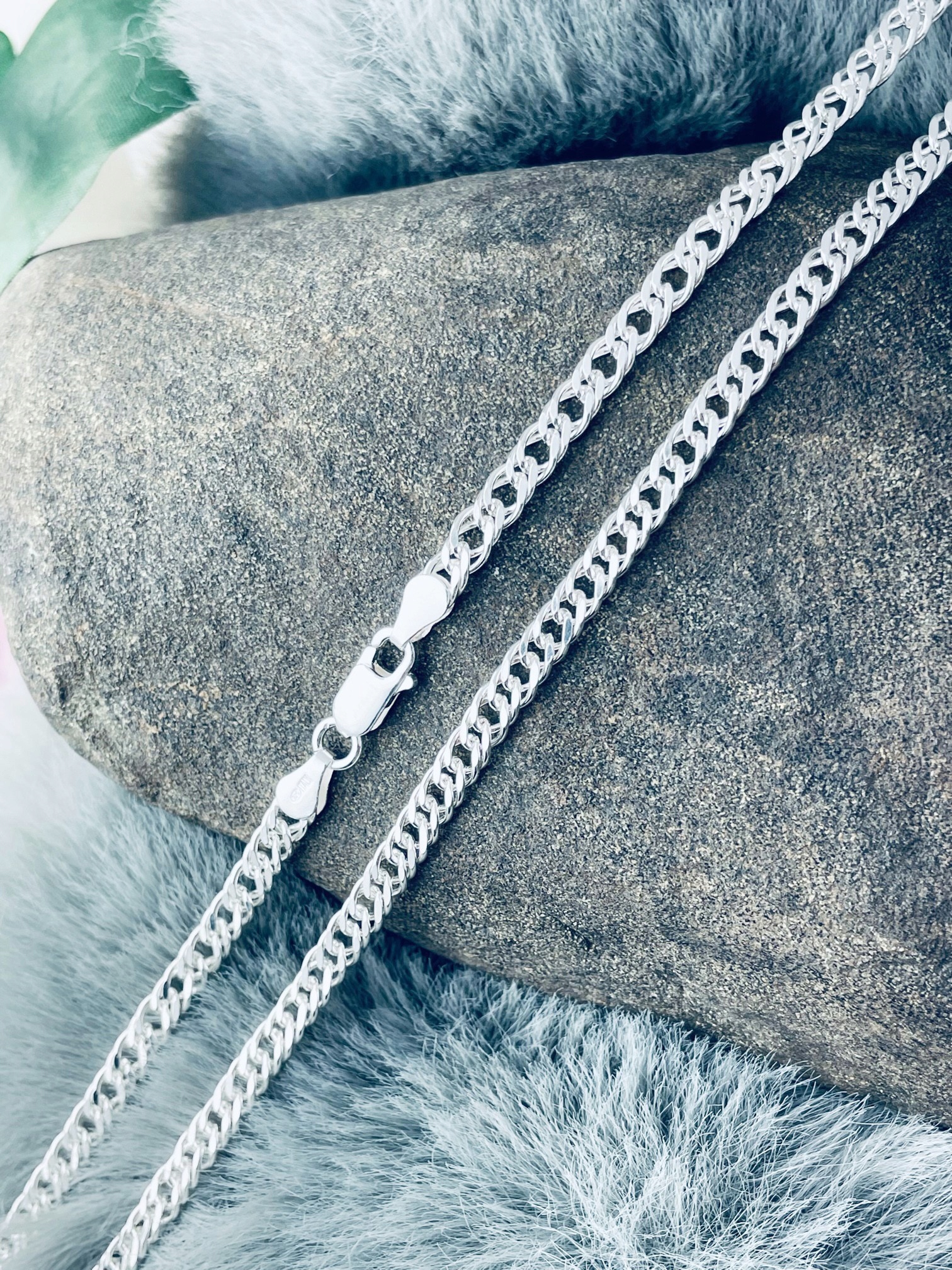 Stříbrný řetízek Rombo