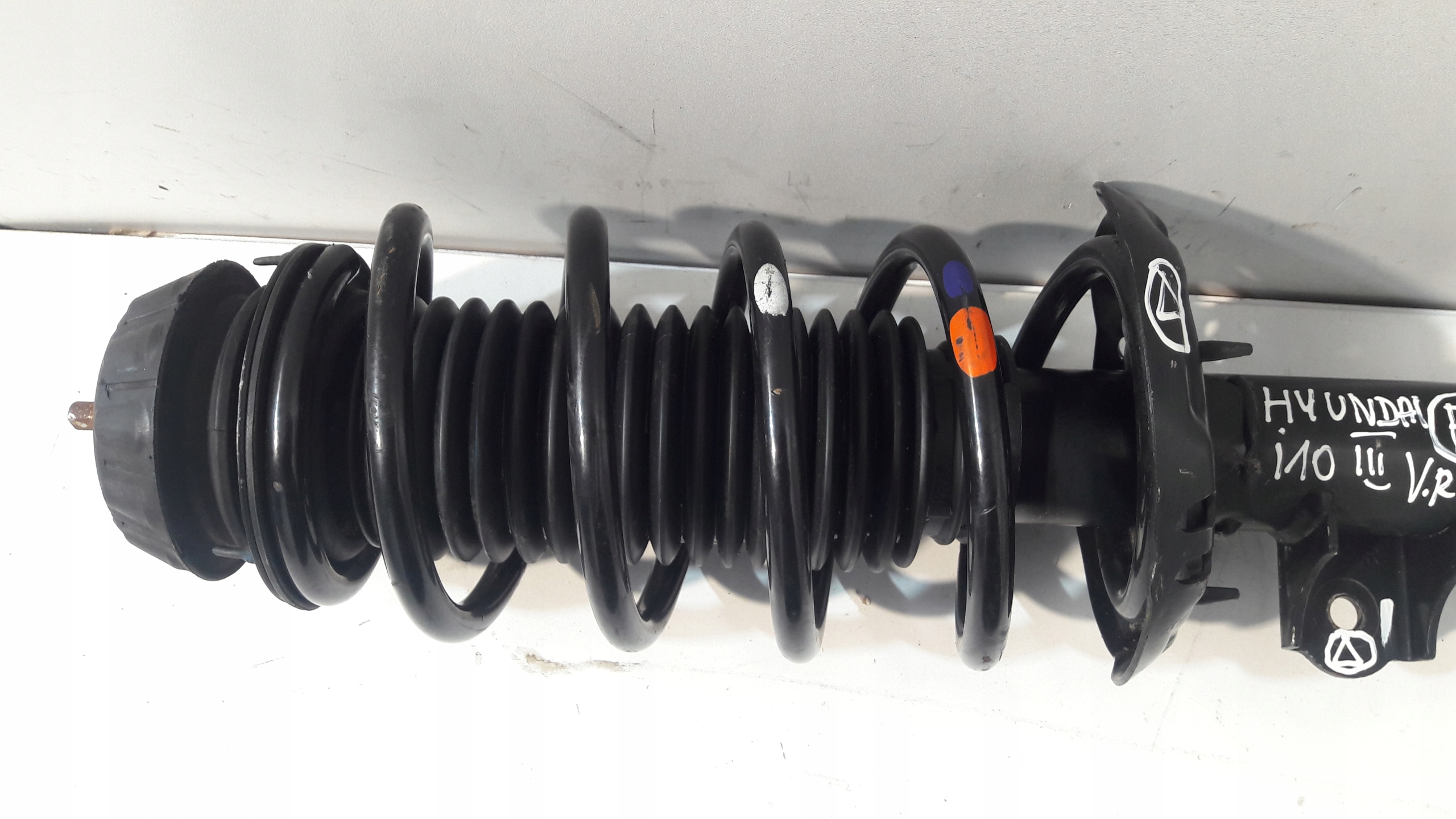 HYUNDAI I10 III shock absorber right front McPherson 2020- 54611-C8100
