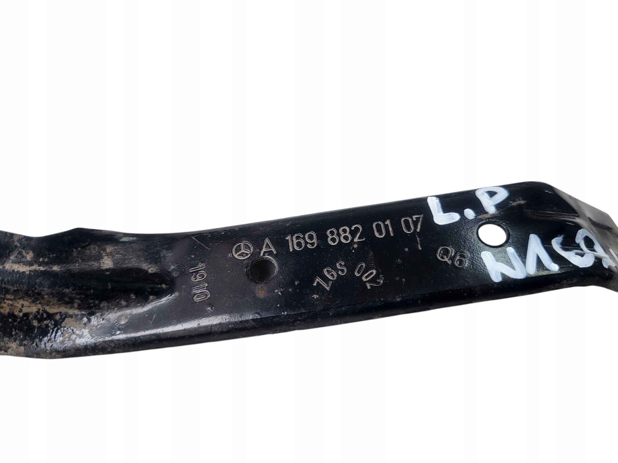 Support plaque Aile Gauche Avant MERCEDES W169 A1698820107