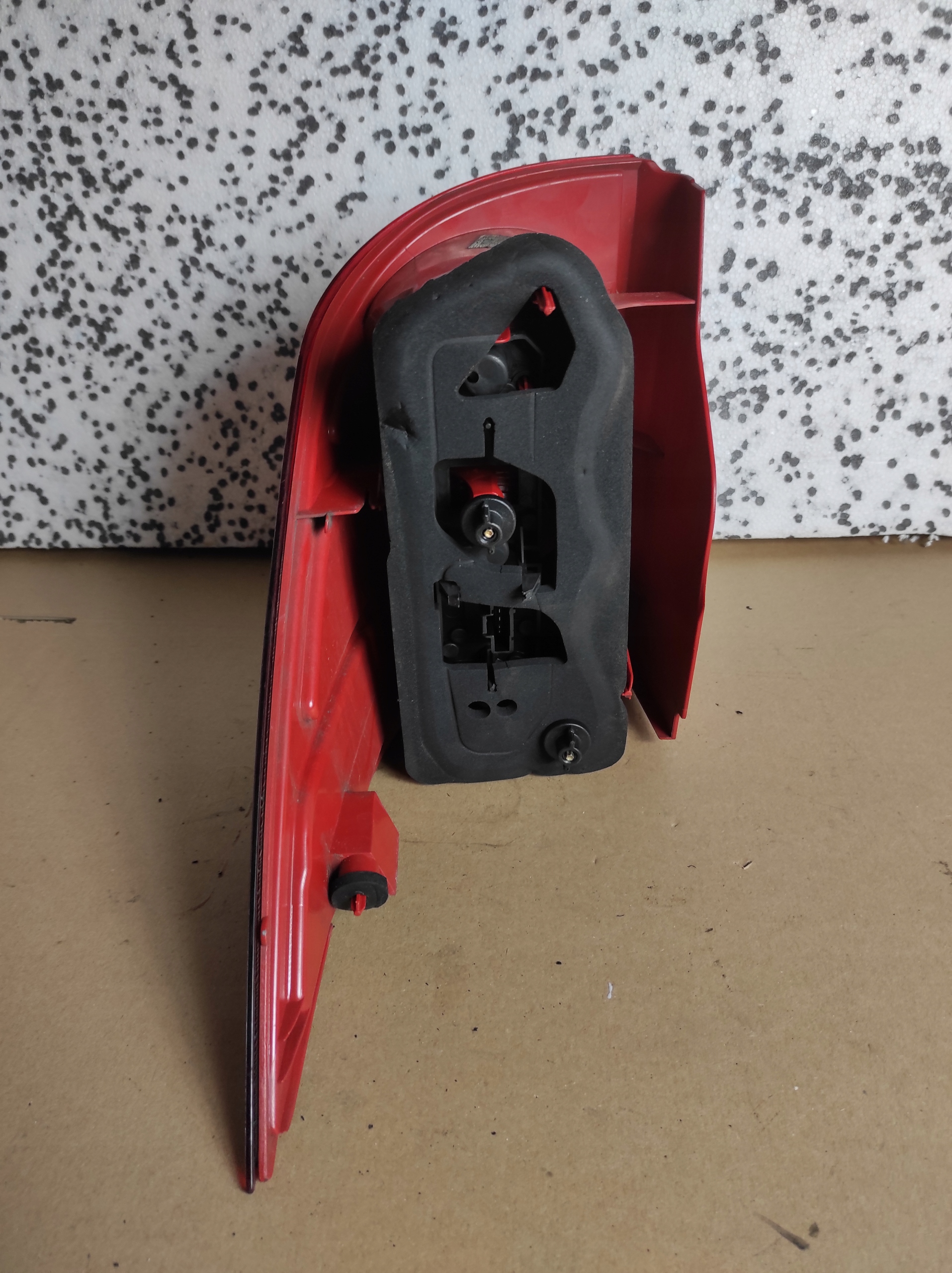 light left rear part left rear Peugeot 1007