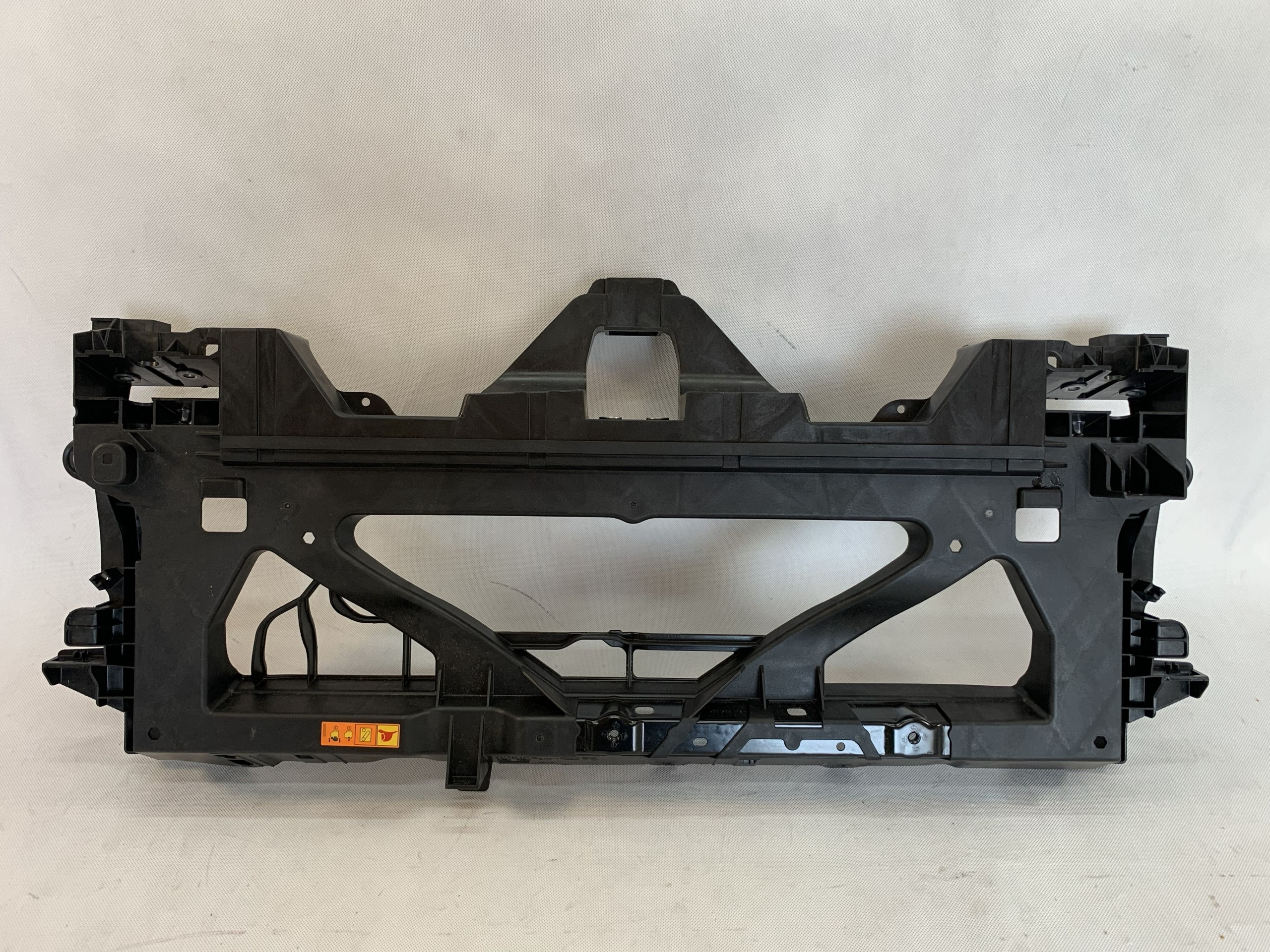 support panel for radiators pillar iron Skoda Elroq 25r 5LJ805563C 08.26