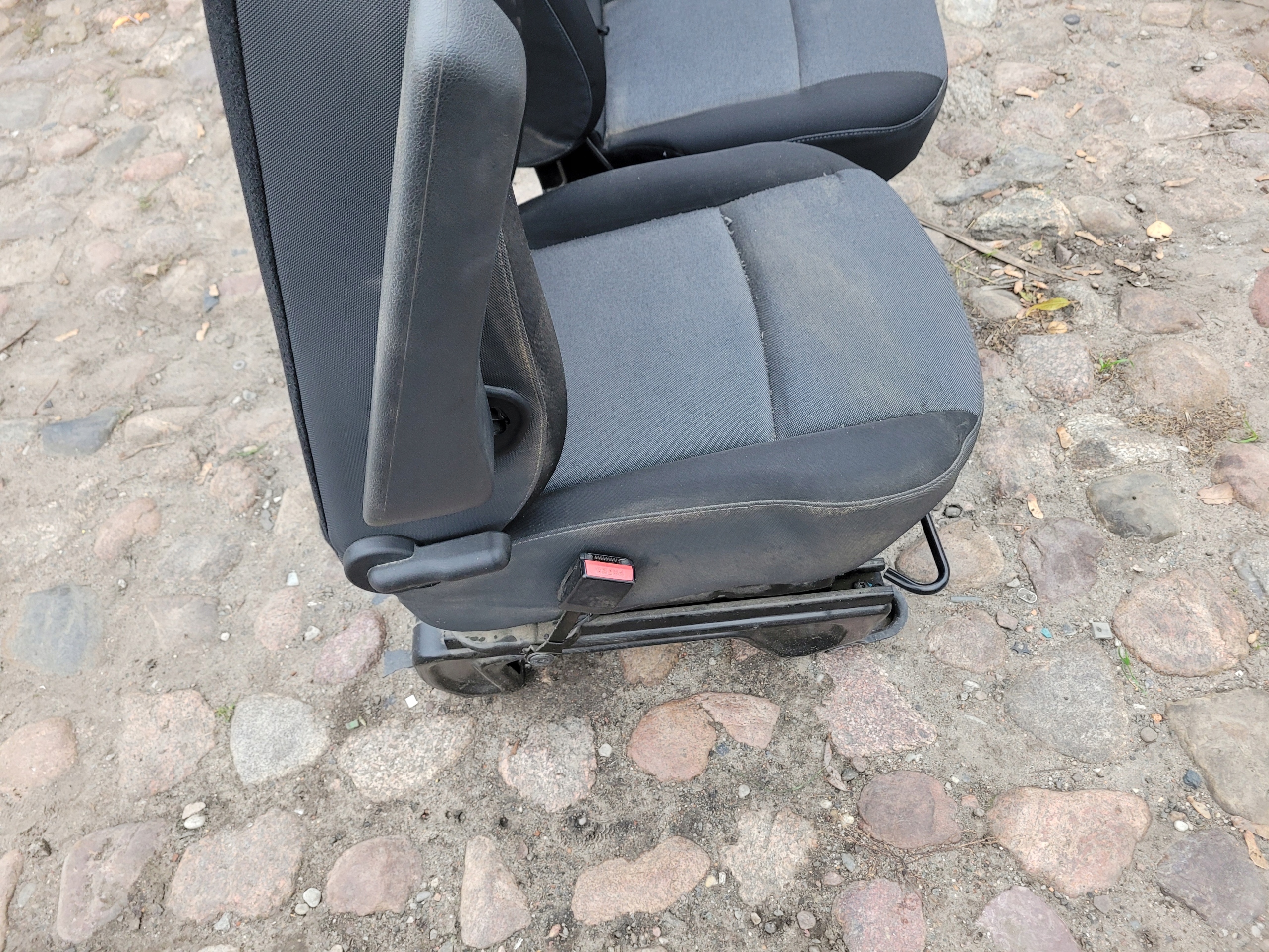 Siège PASAZER KIEROWCA LAWKA RENAULT MASTER III MOVANO BDB