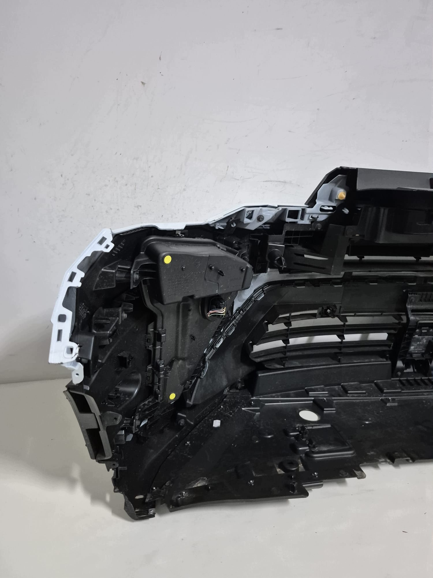 RENAULT CAPTUR II 2 LIFT 24- bumper front front 6XPDC RADAR 620264889R