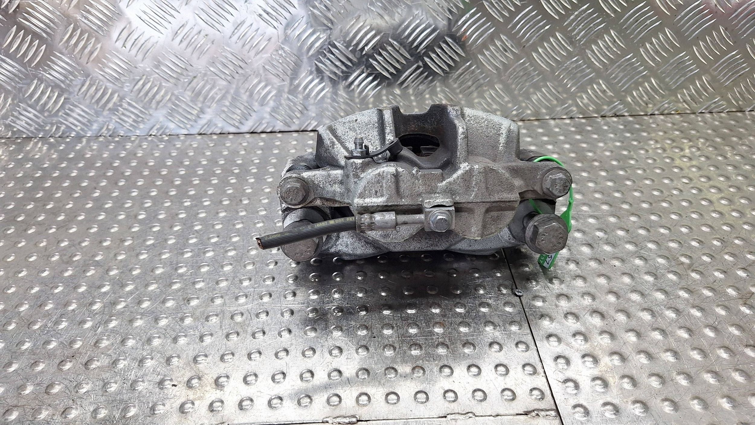 caliper brake left front VW CRAFTER II MAN TGE