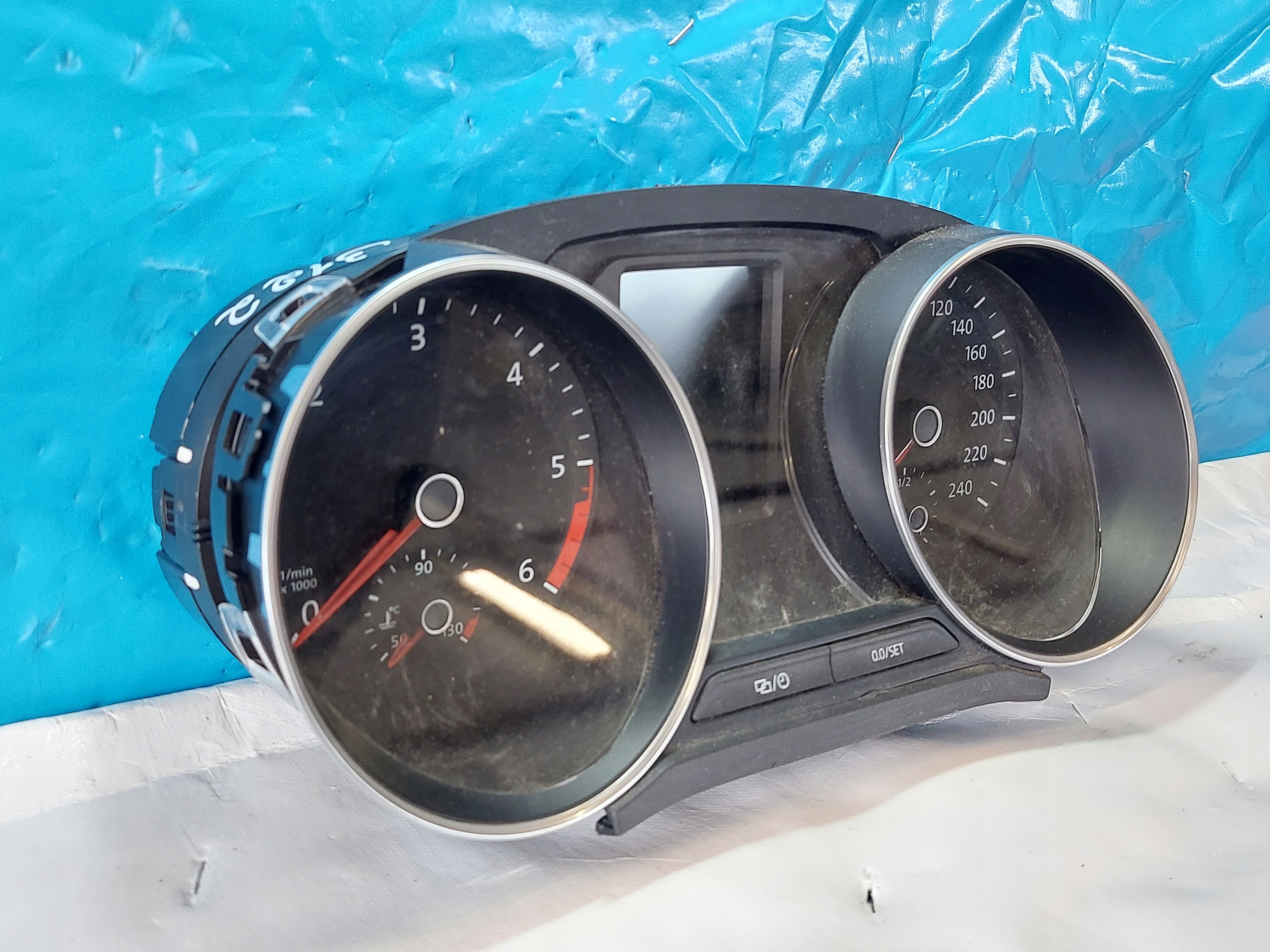 dials clock VW POLO 6C 1.4 TDI 2014r 6C0920741A