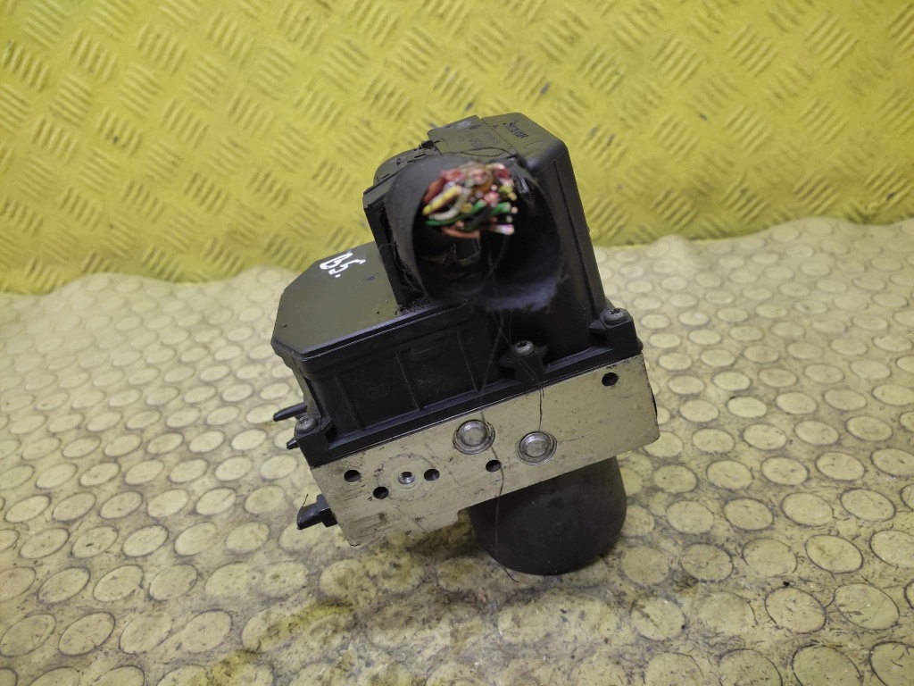 VW PASSAT B5 pumpa ABS 0265225124