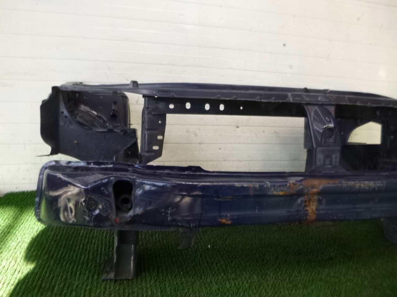 DACIA LOGAN and 04-12 support panel for radiators pillar sider front OKULAR FARTUCH