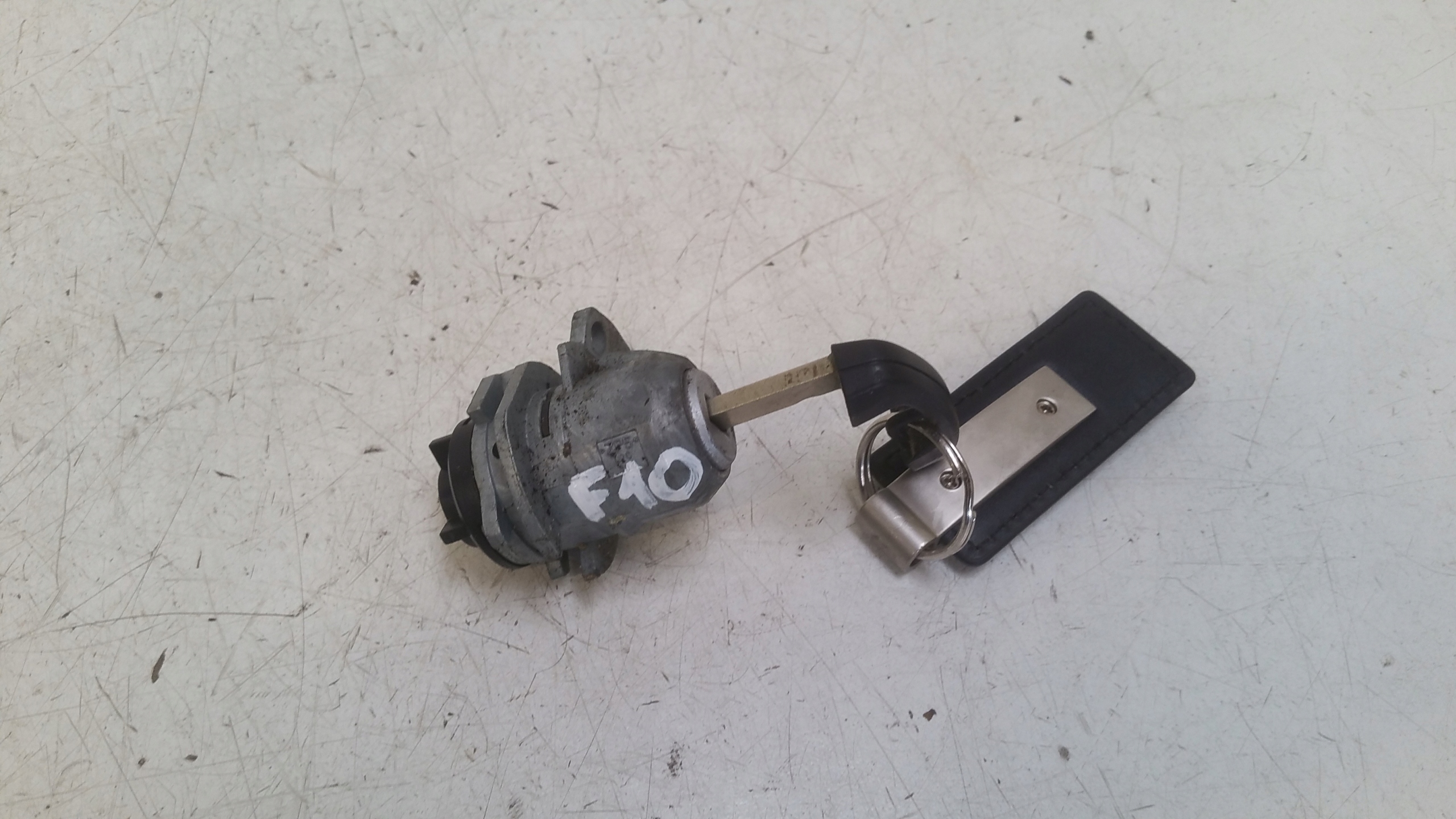 Insert Clé BMW F10 530