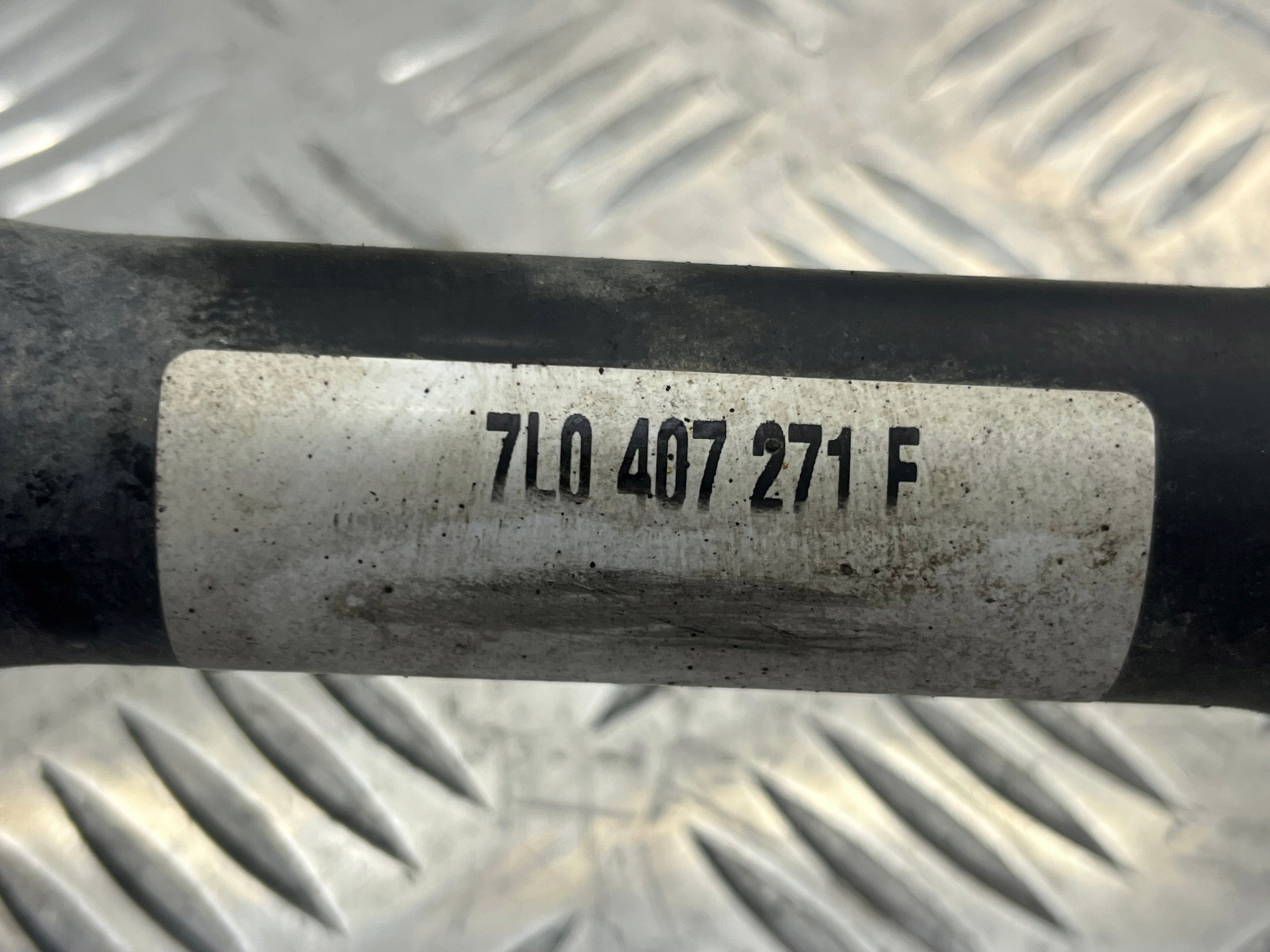 semi-axis semi-axis left front AUDI Q7 7L0407271F
