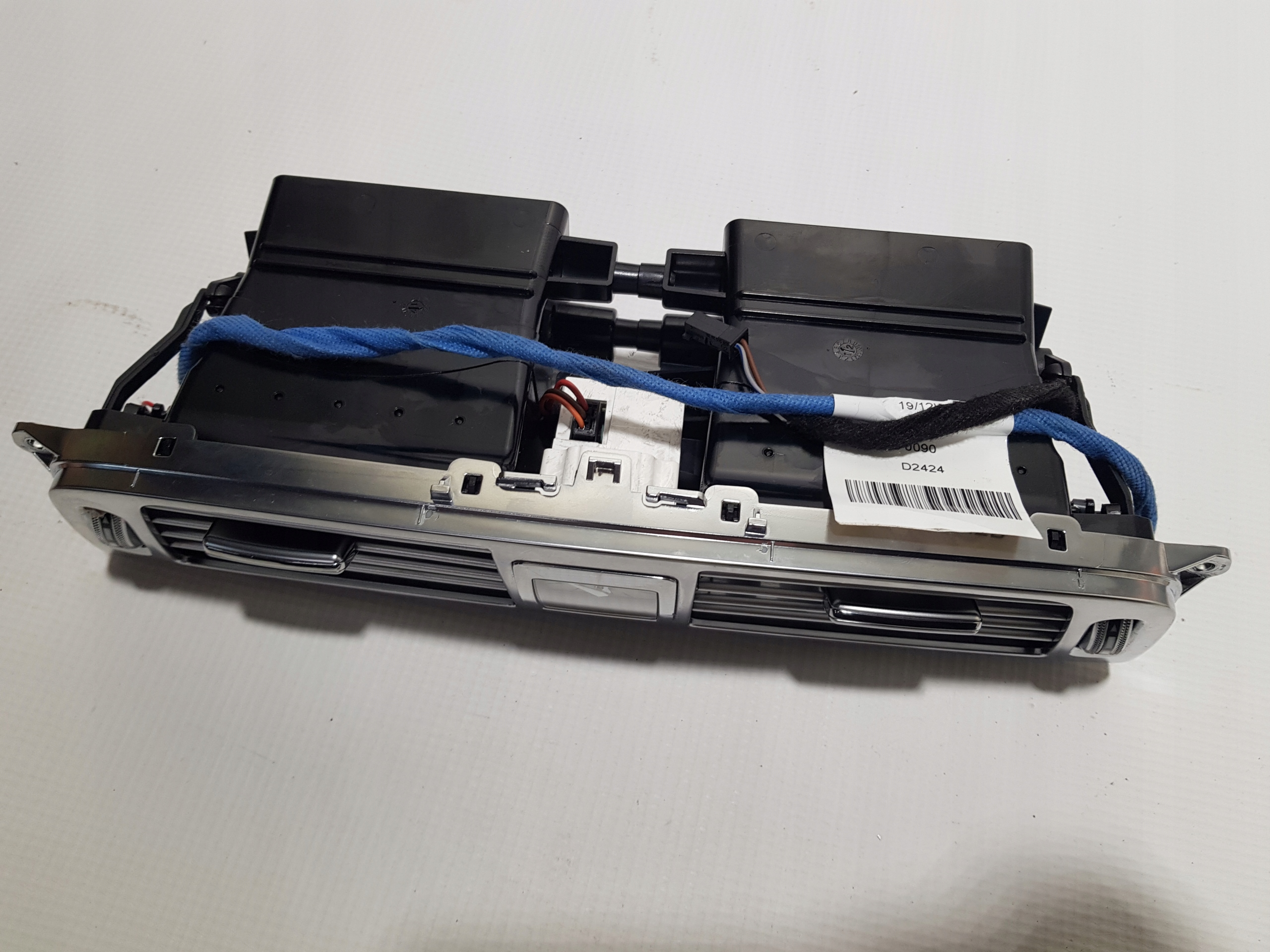 grid air conditioning devices central MERCEDES CLS W218 2188300754 clock