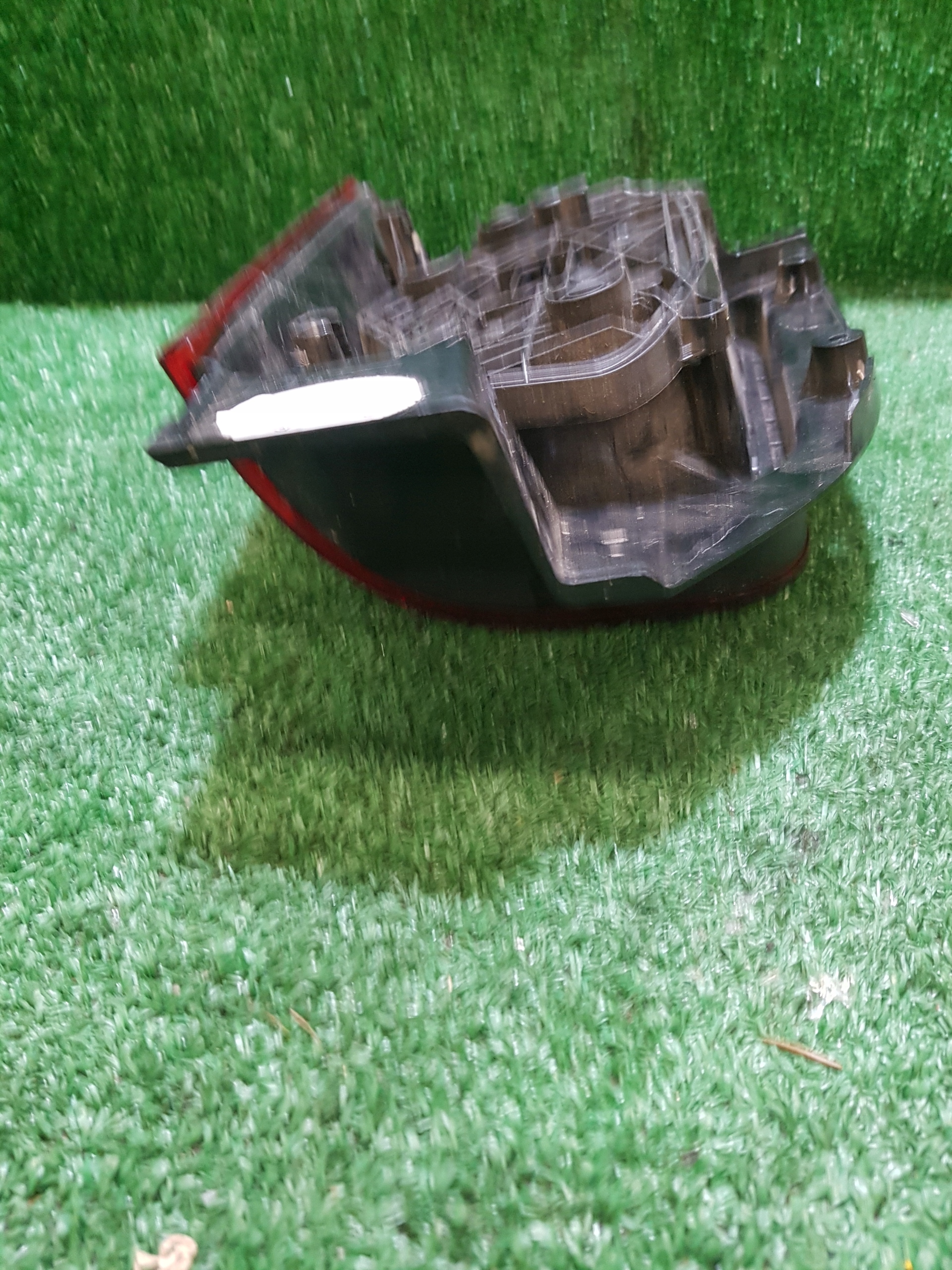 light left rear VOLKSWAGEN T6 7E0945095T