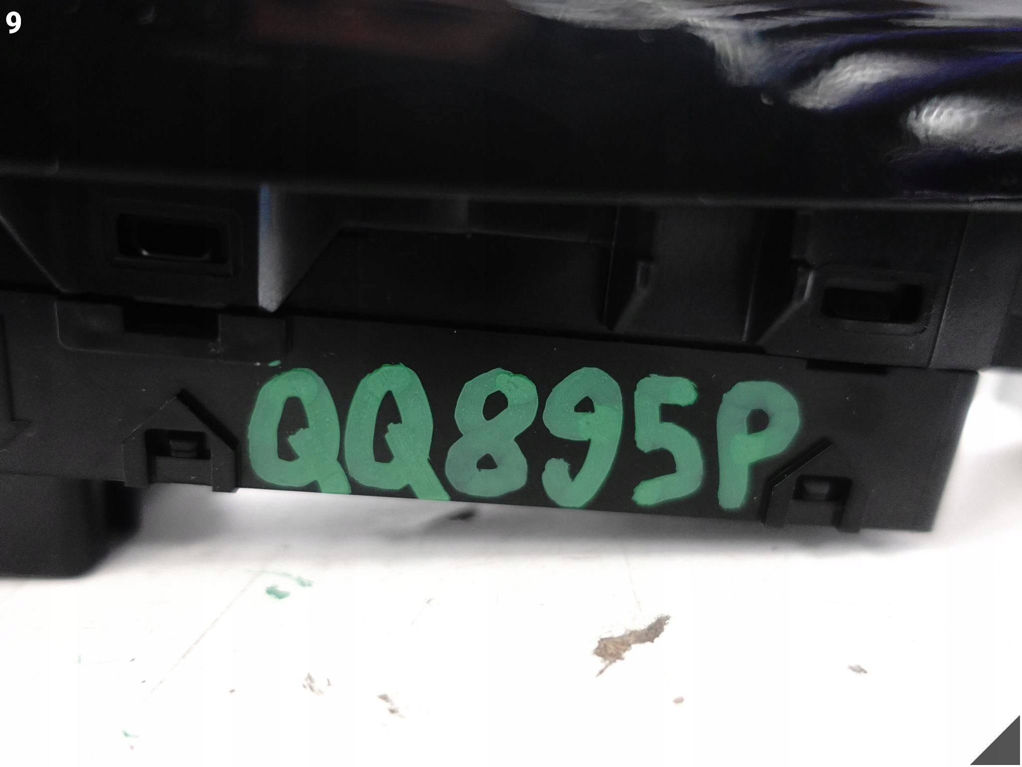 HYUNDAI iX20 JC 10-19 PANEL controls frame regulation of the window front left