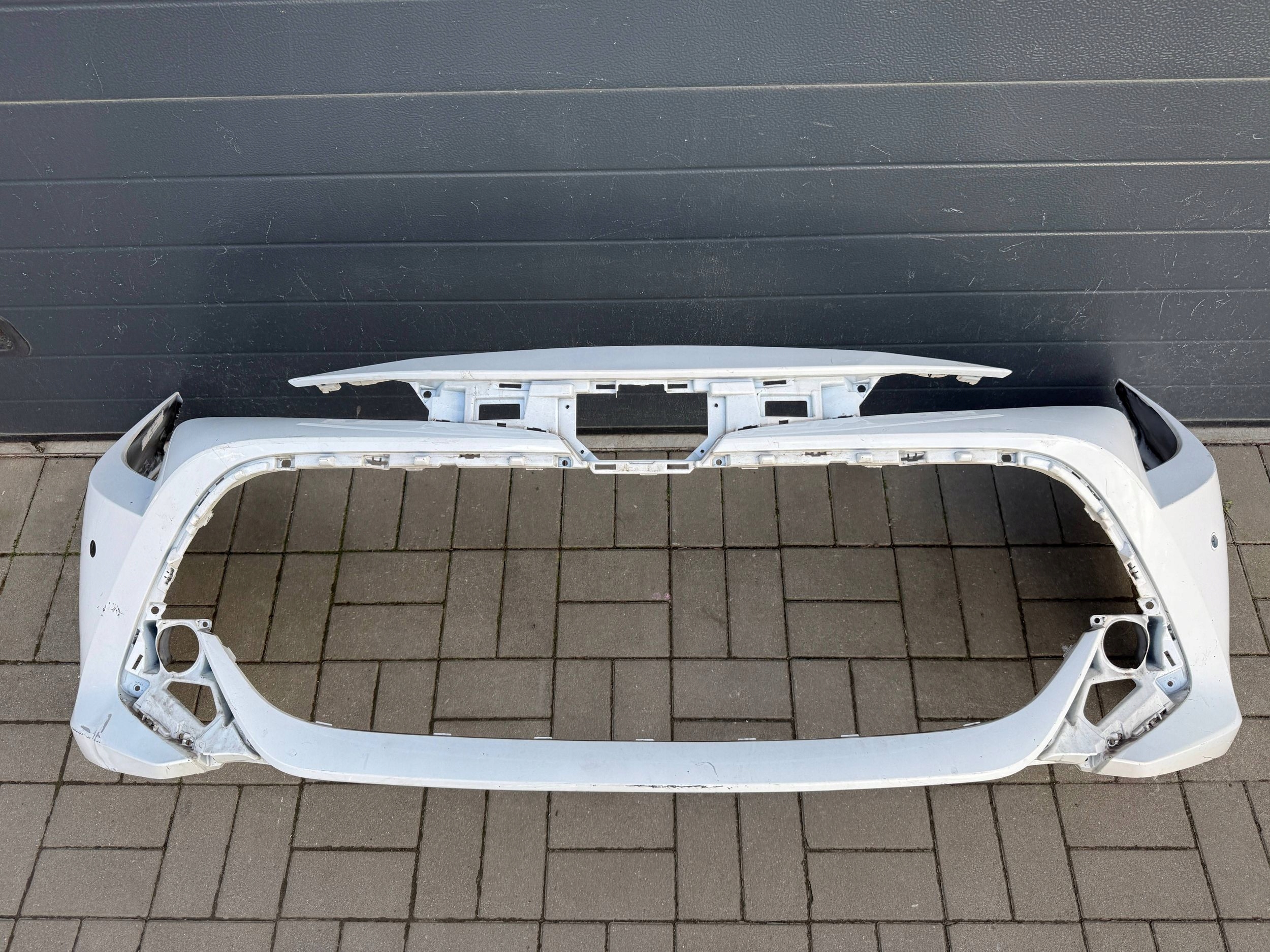 Toyota Corolla E21 18- nárazník předek přední