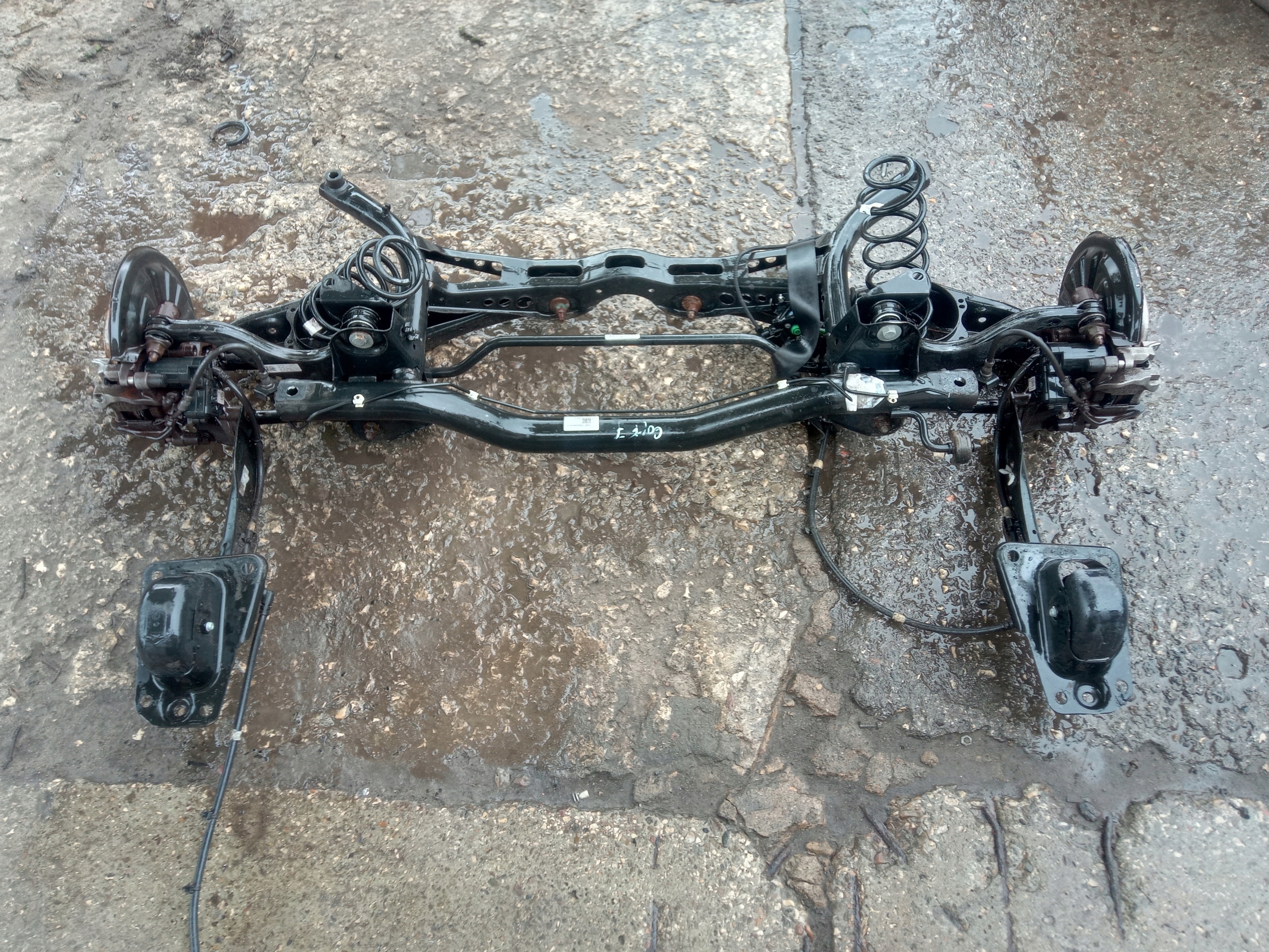 VW GOLF VII LIFT SANKI ZAWIESZENIE TYŁ 1.5 TSI