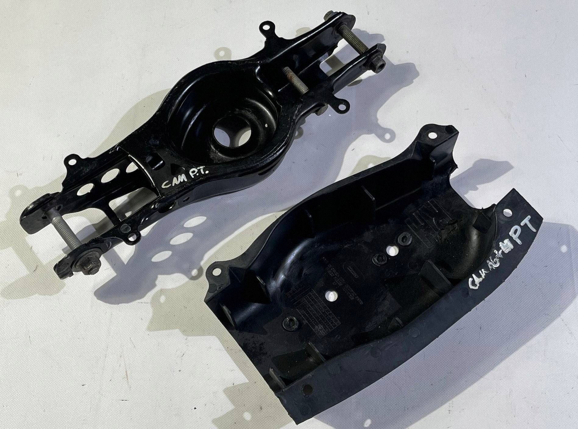 Querlenker hinten rechts heck Blende Abdeckung des Querlenkers Chevrolet Camaro 2016+